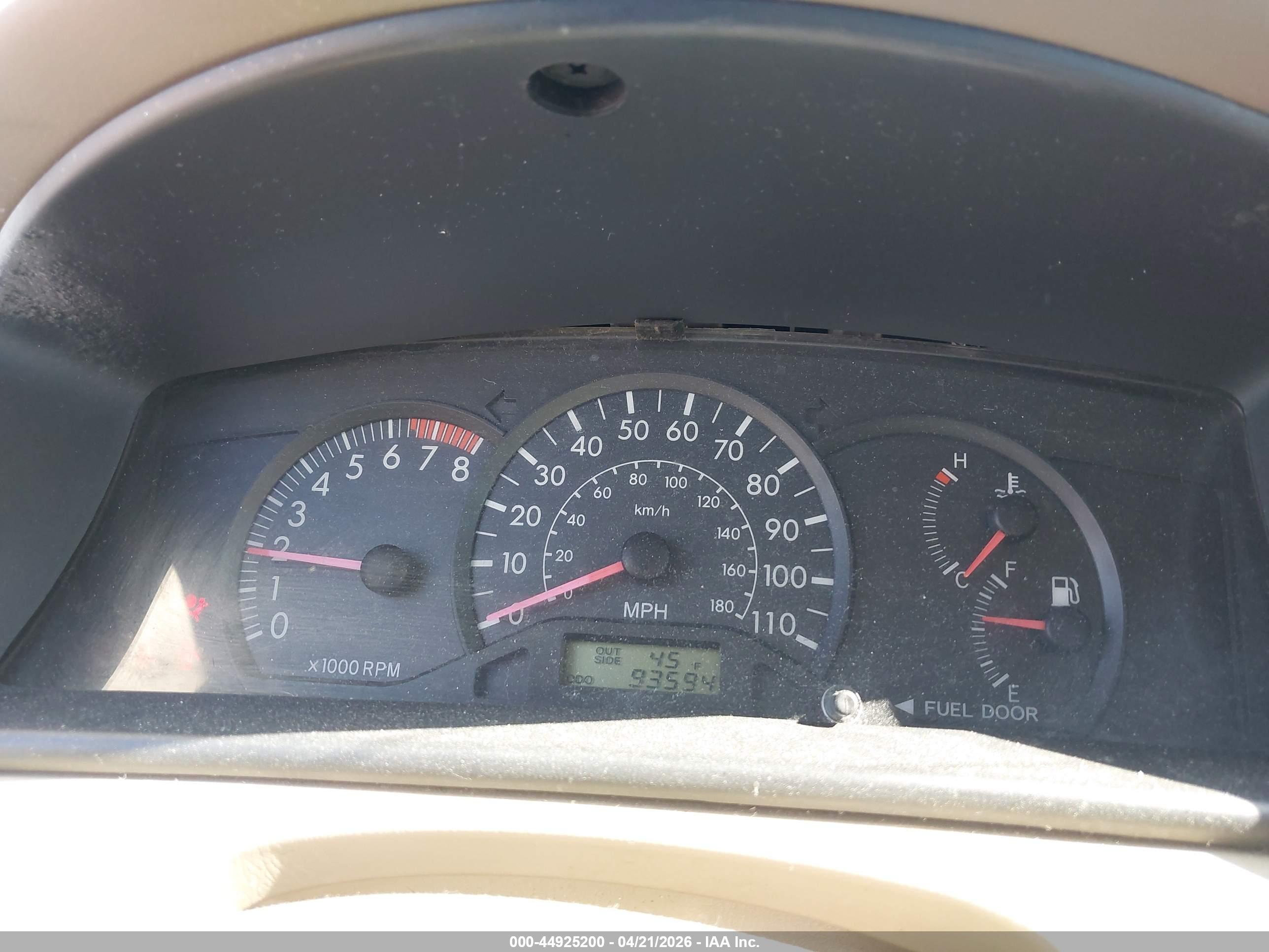 TOYOTA COROLLA image 7