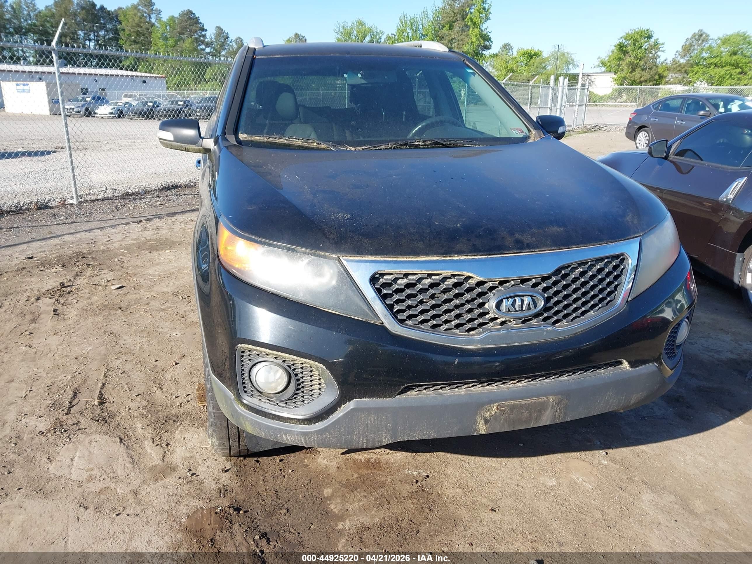 KIA SORENTO image 6