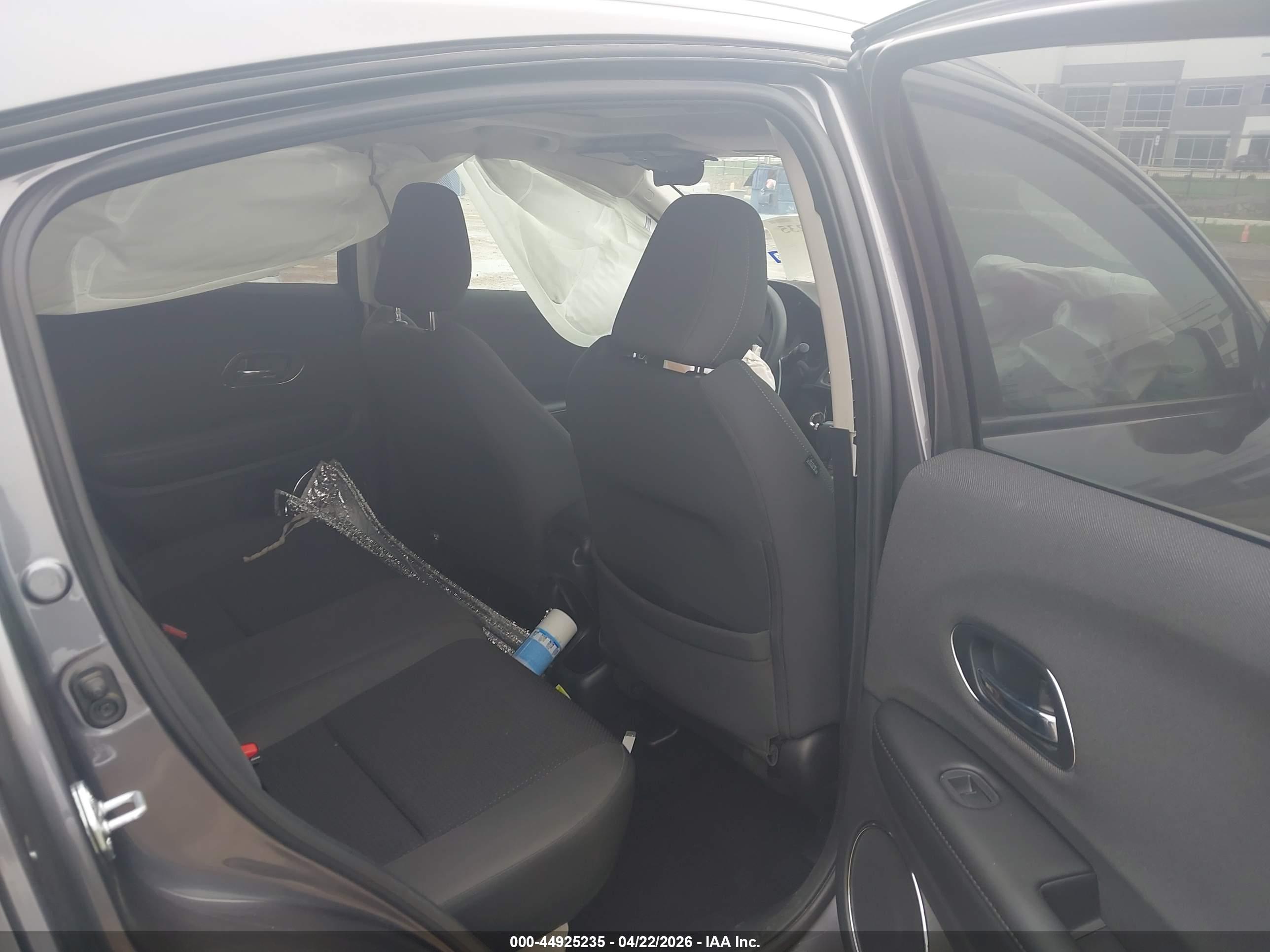 HONDA HR-V image 8