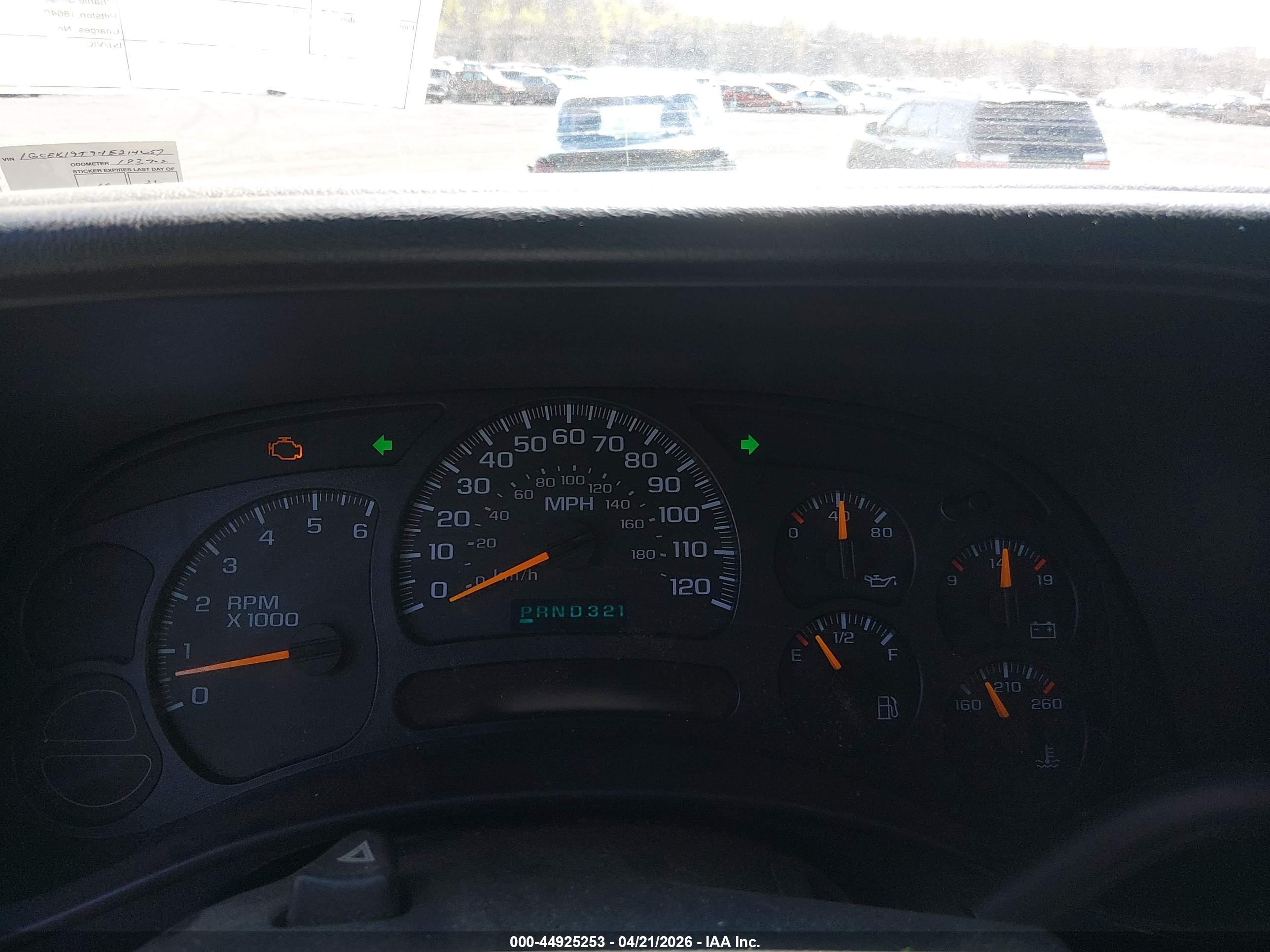 CHEVROLET SILVERADO image 7