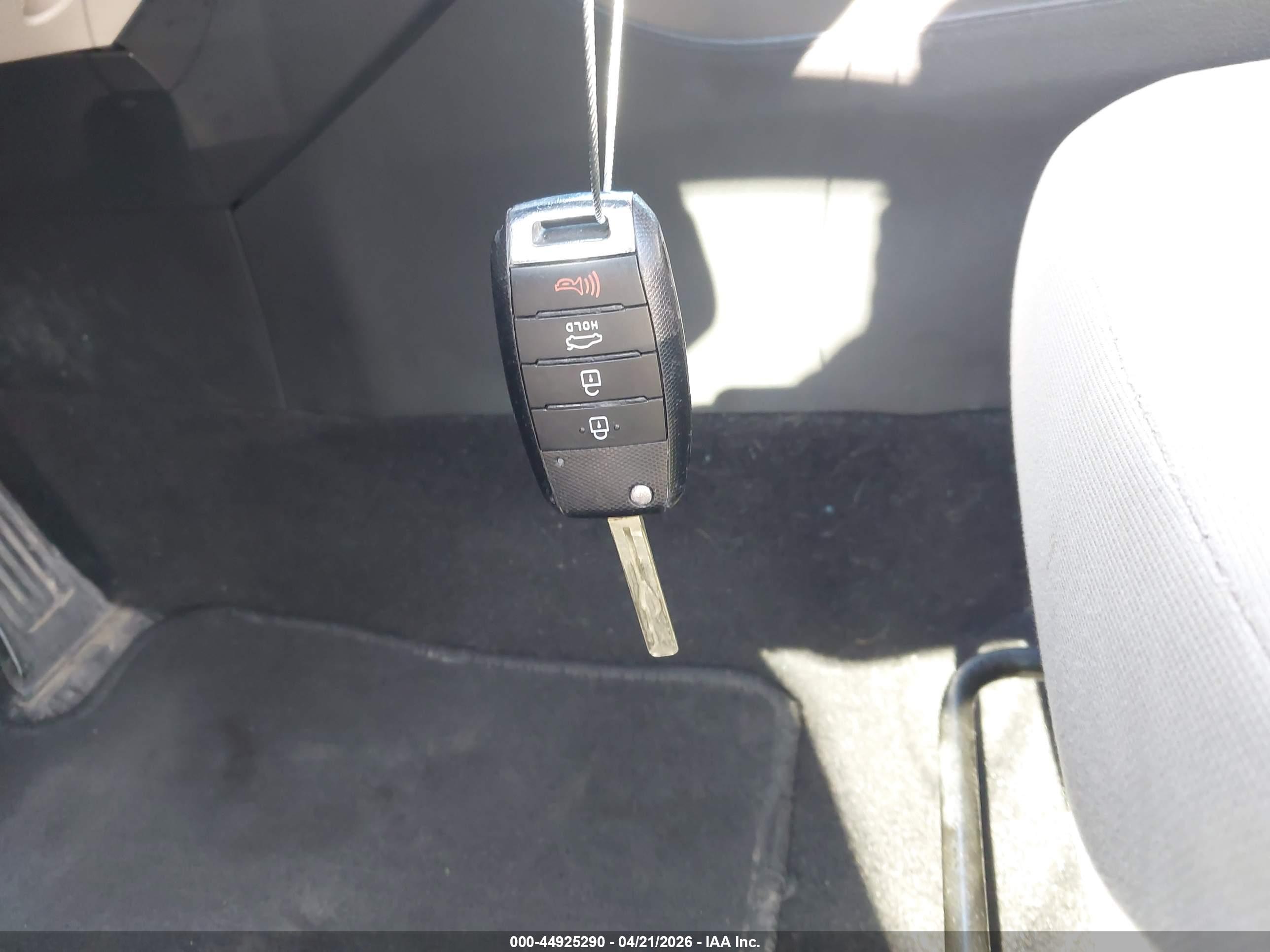 KIA OPTIMA image 11