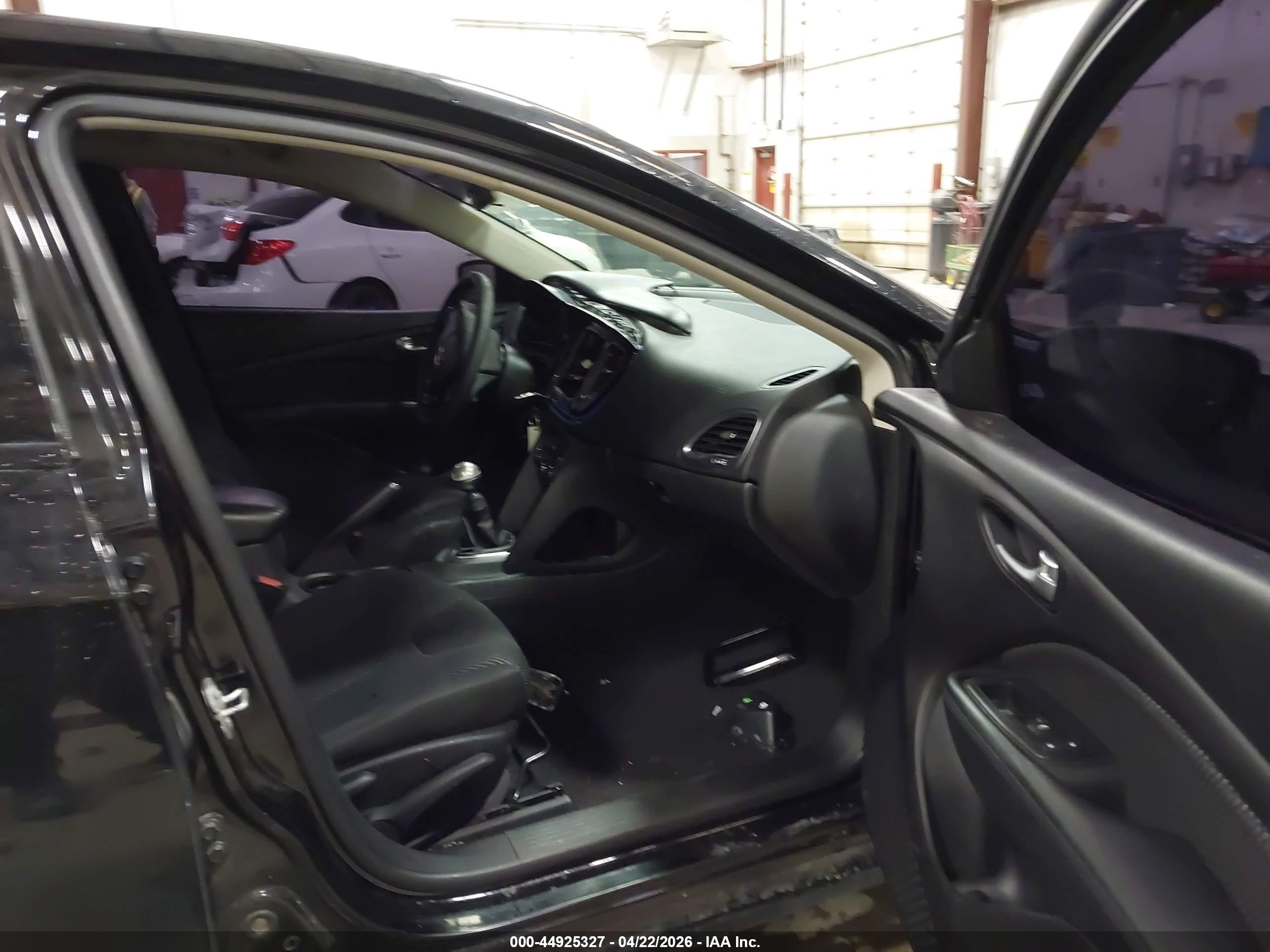 DODGE DART image 5