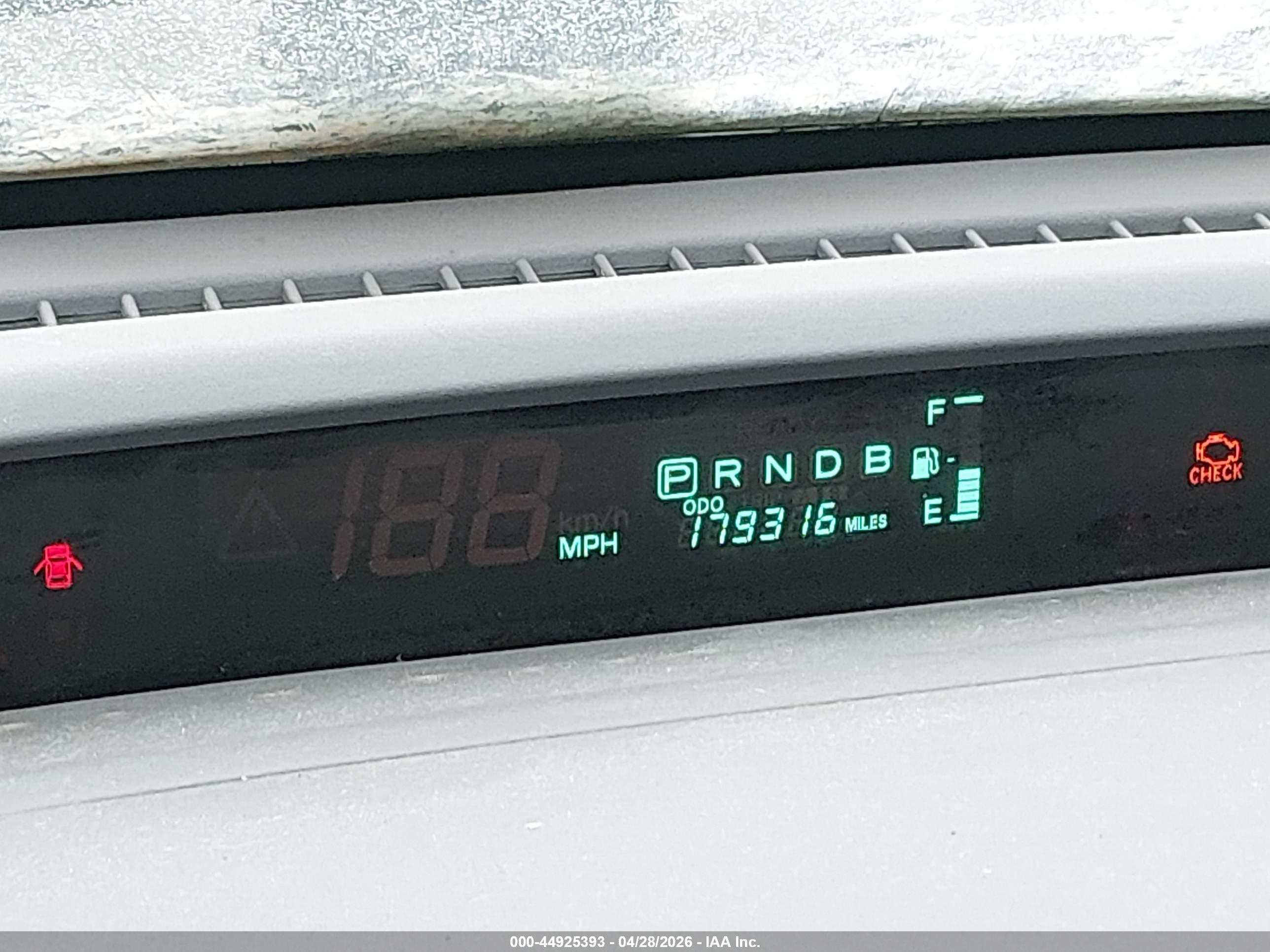 TOYOTA PRIUS image 7