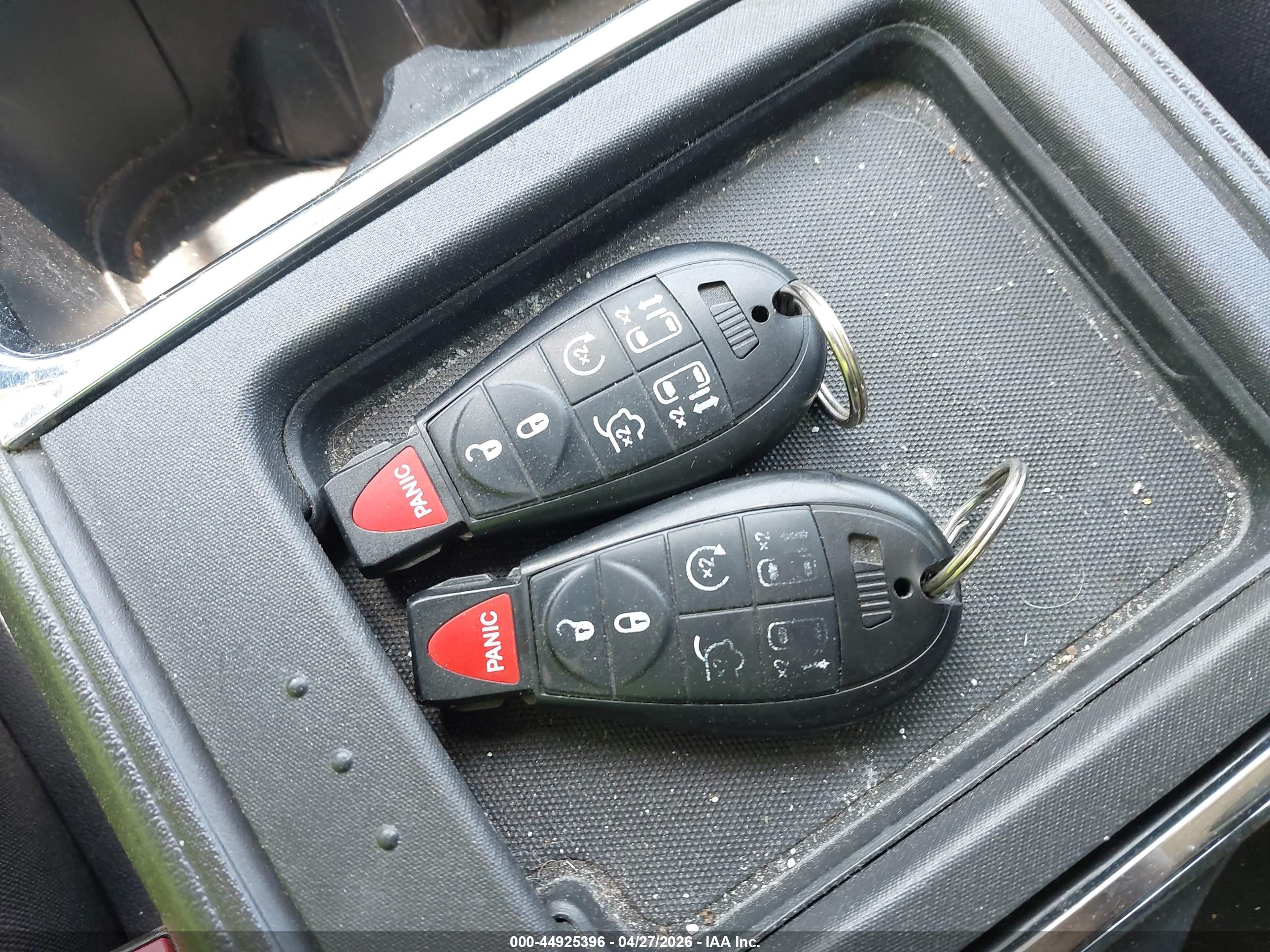 DODGE GRAND image 11