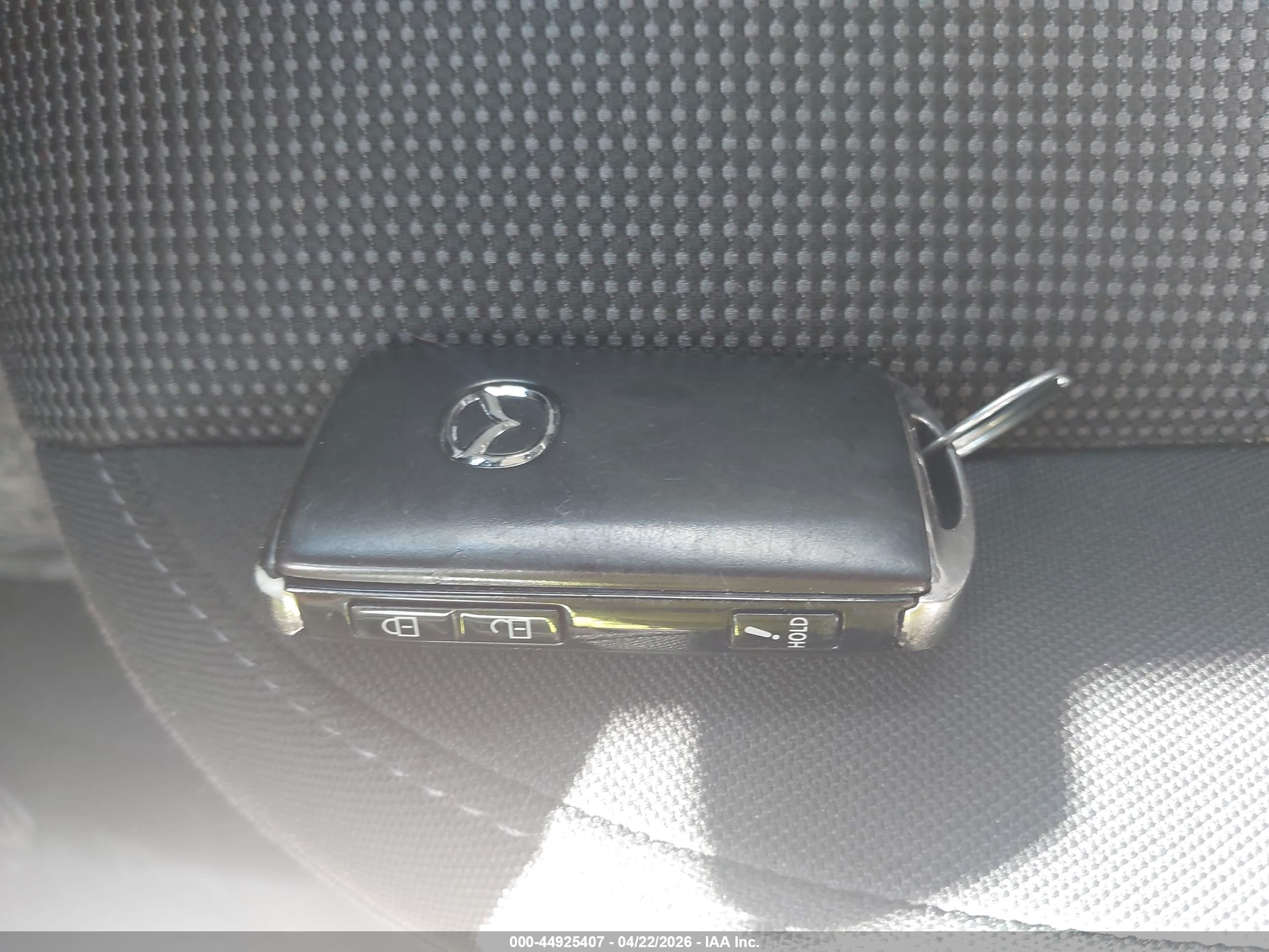 MAZDA CX-30 image 11