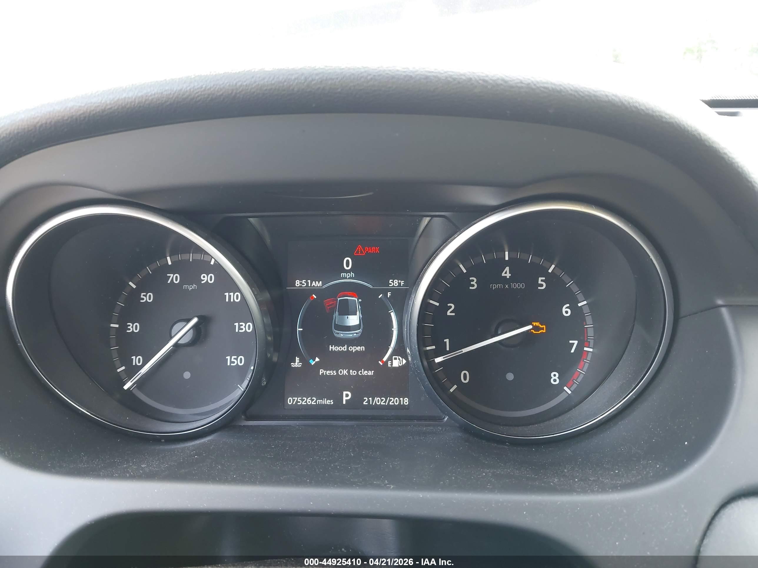 LAND ROVER image 7