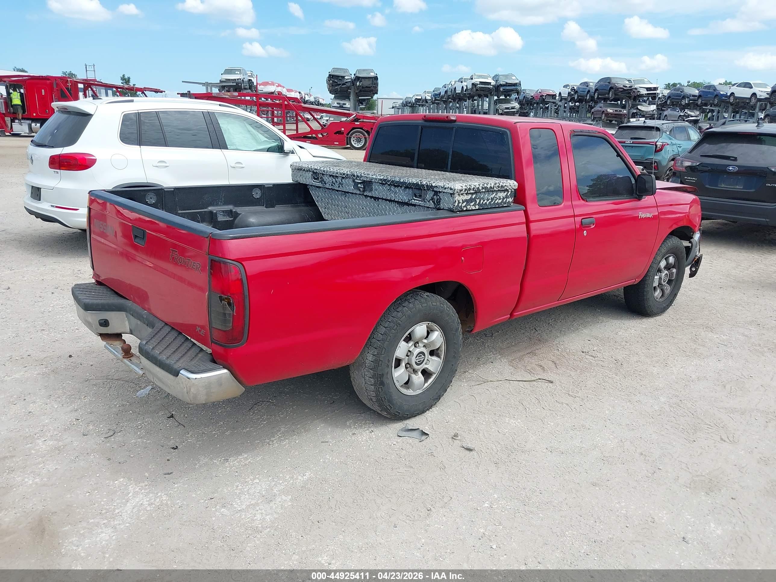 NISSAN FRONTIER image 4