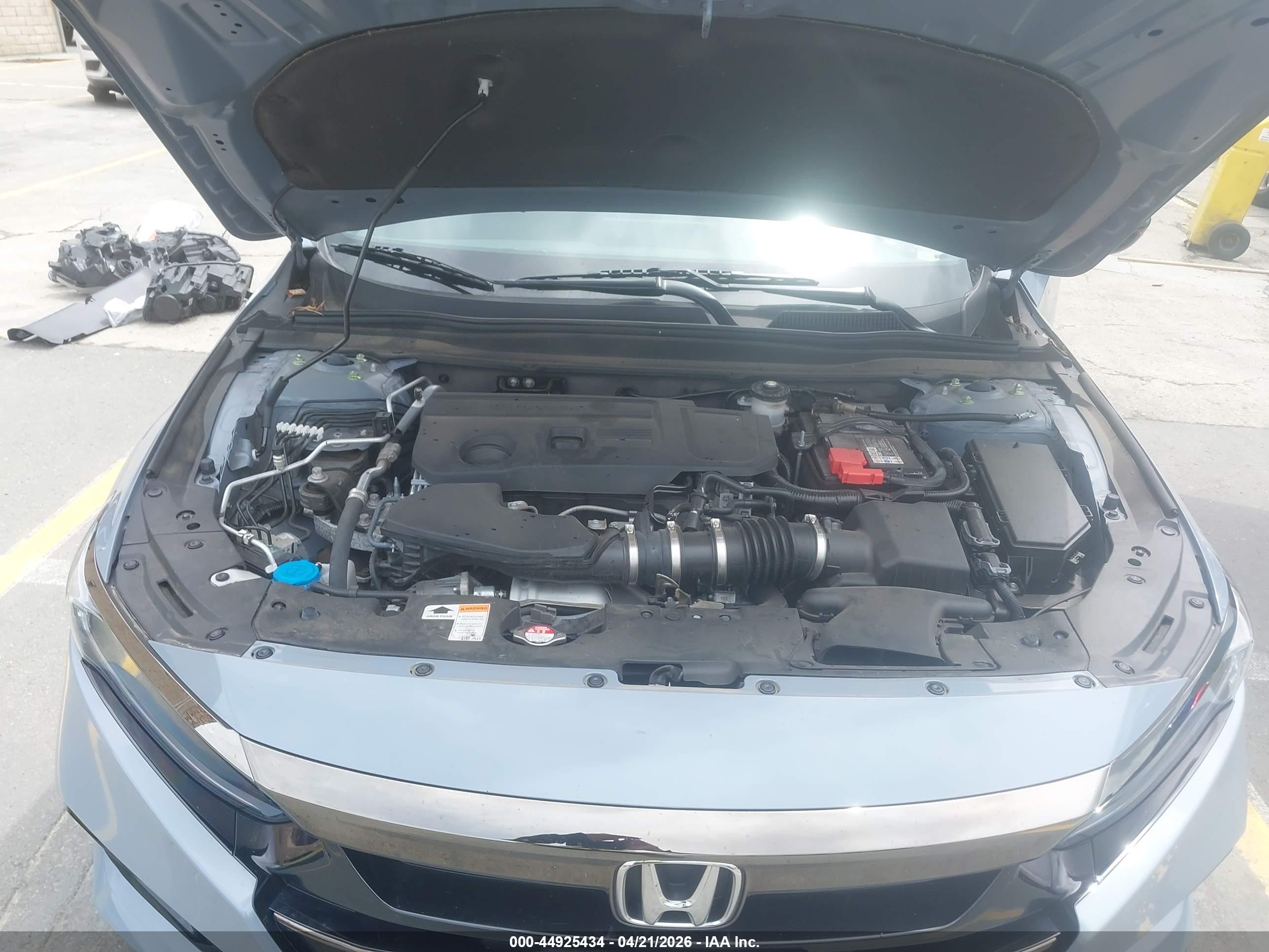 HONDA ACCORD image 10