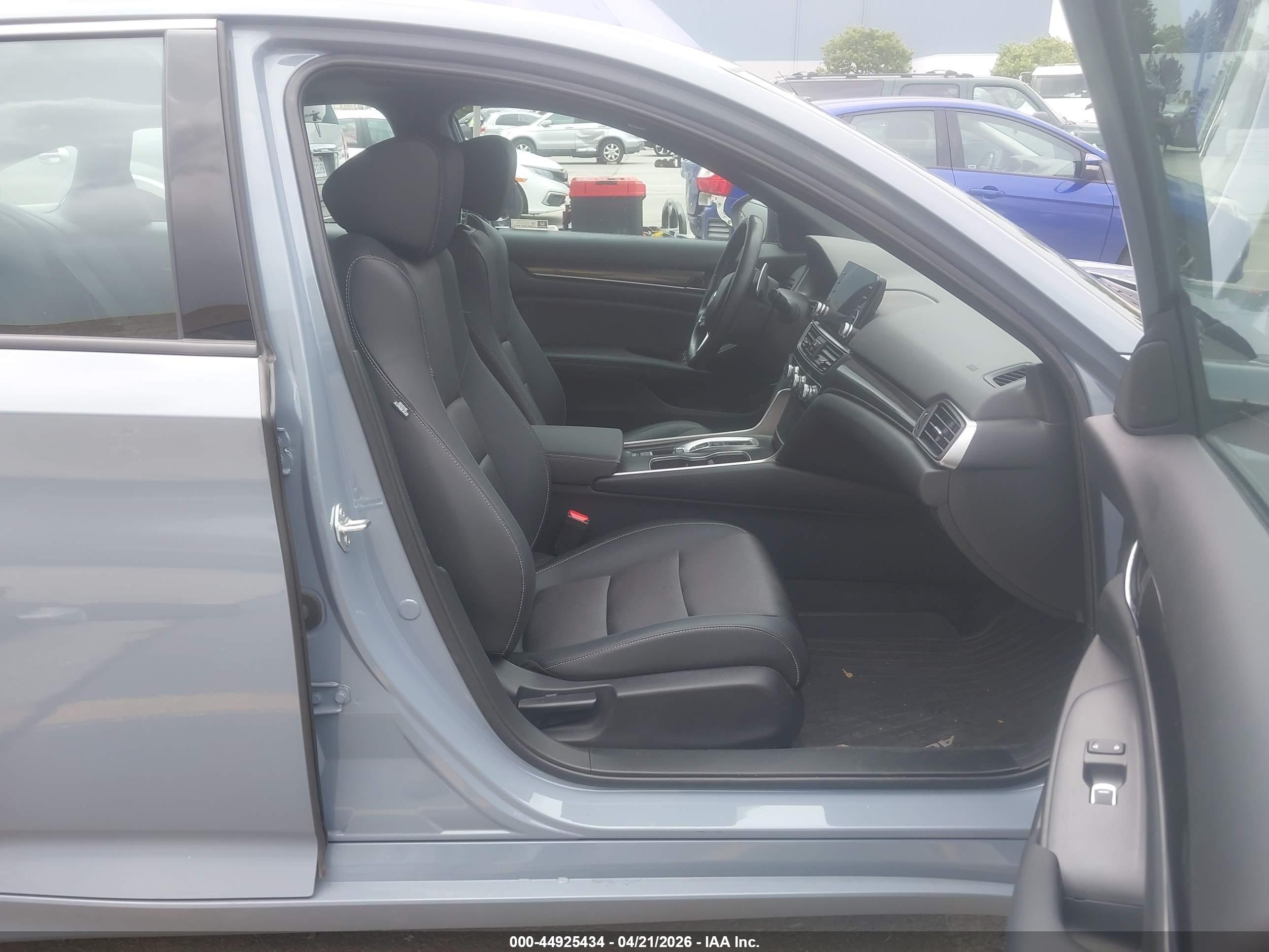 HONDA ACCORD image 5
