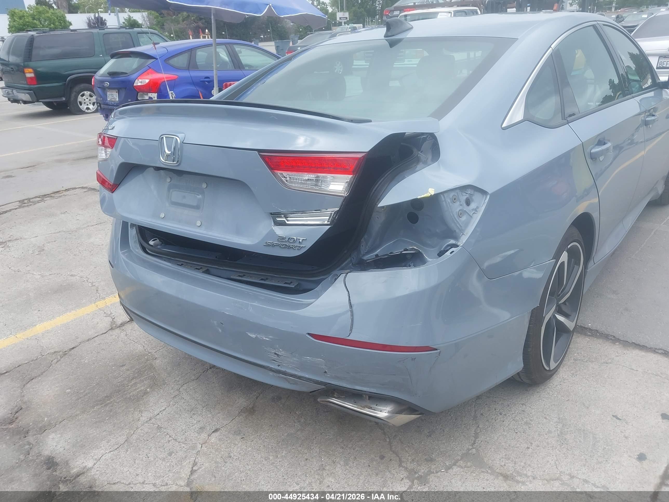 HONDA ACCORD image 6