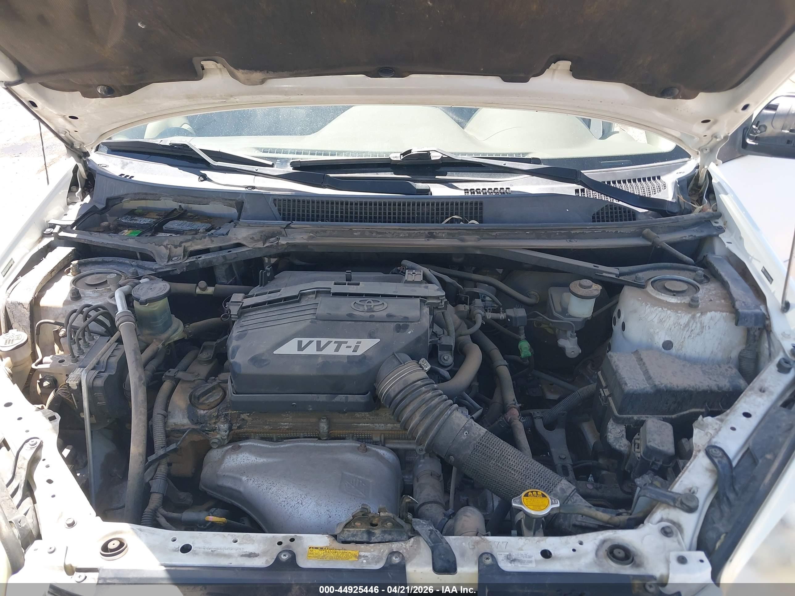 TOYOTA RAV4 image 10