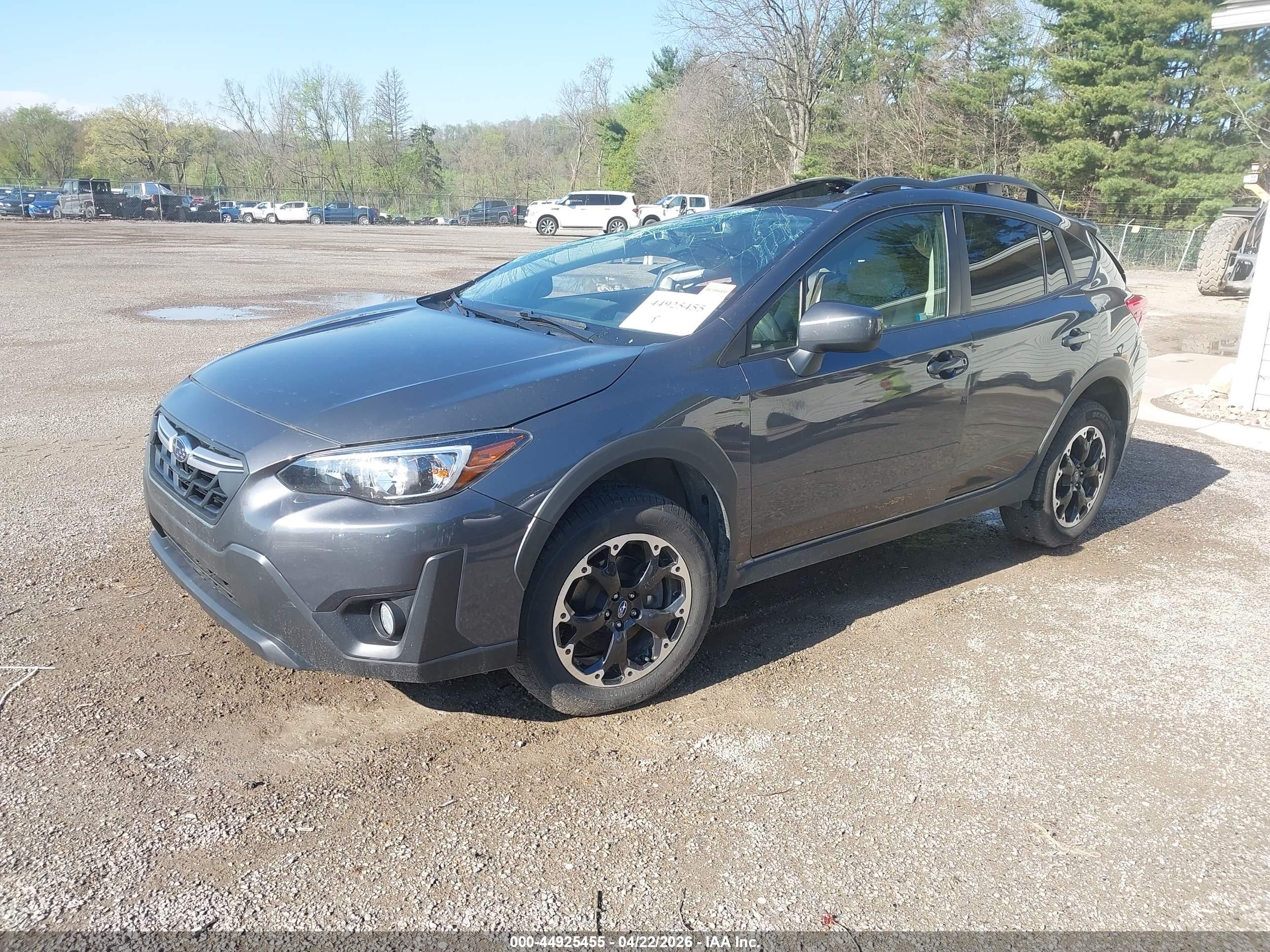 SUBARU CROSSTREK image 2