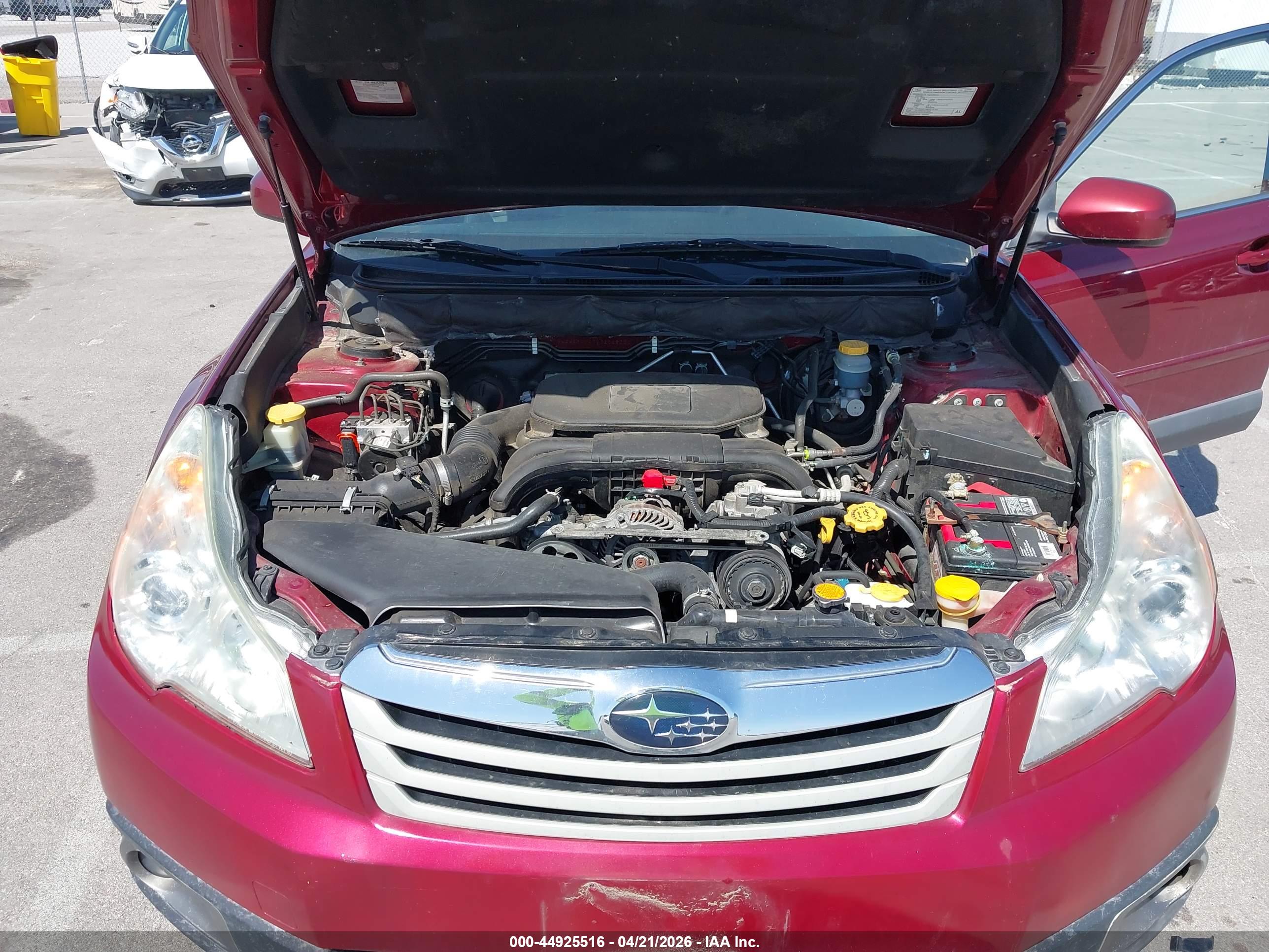 SUBARU OUTBACK image 10