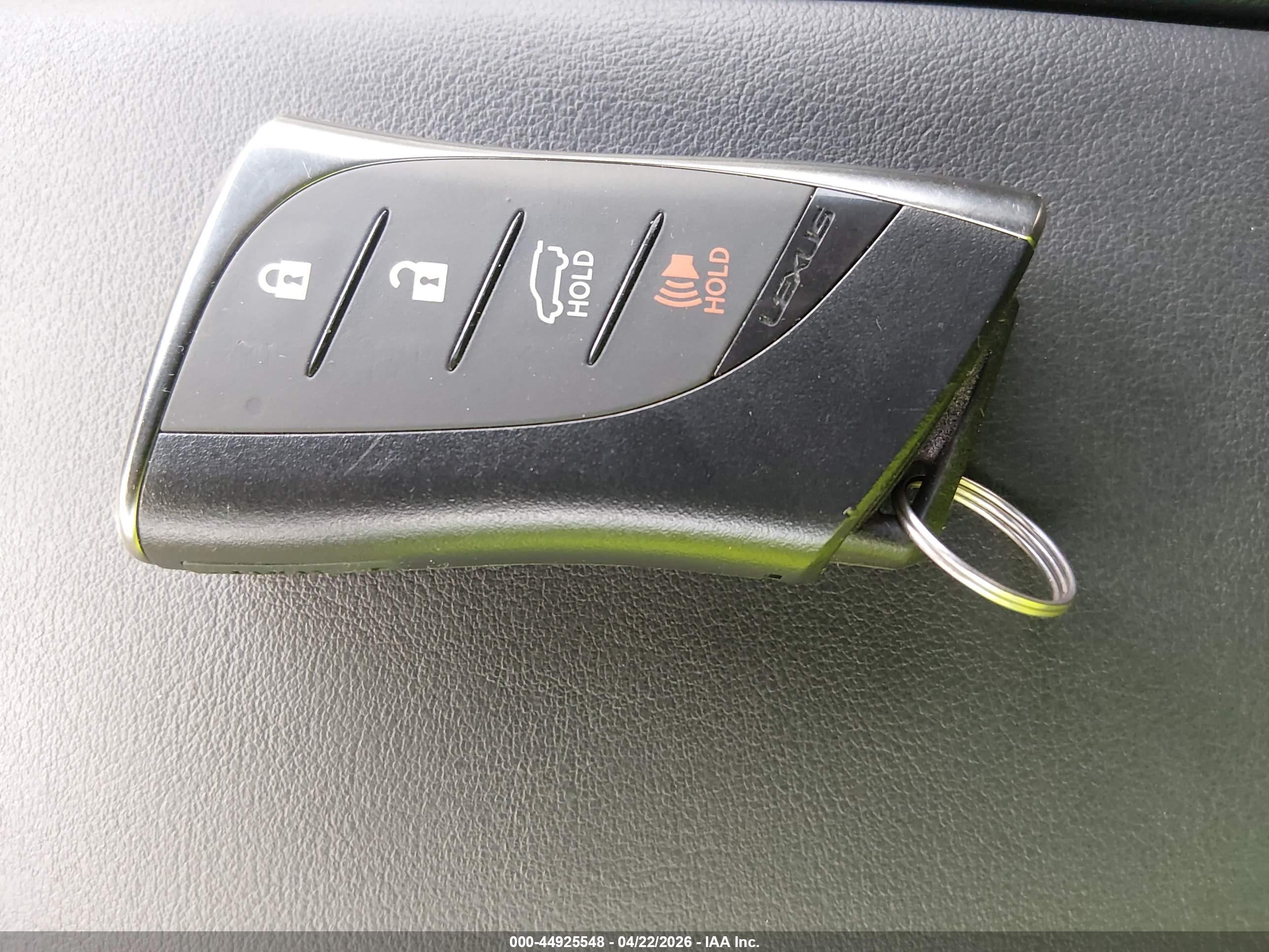 LEXUS GX image 11