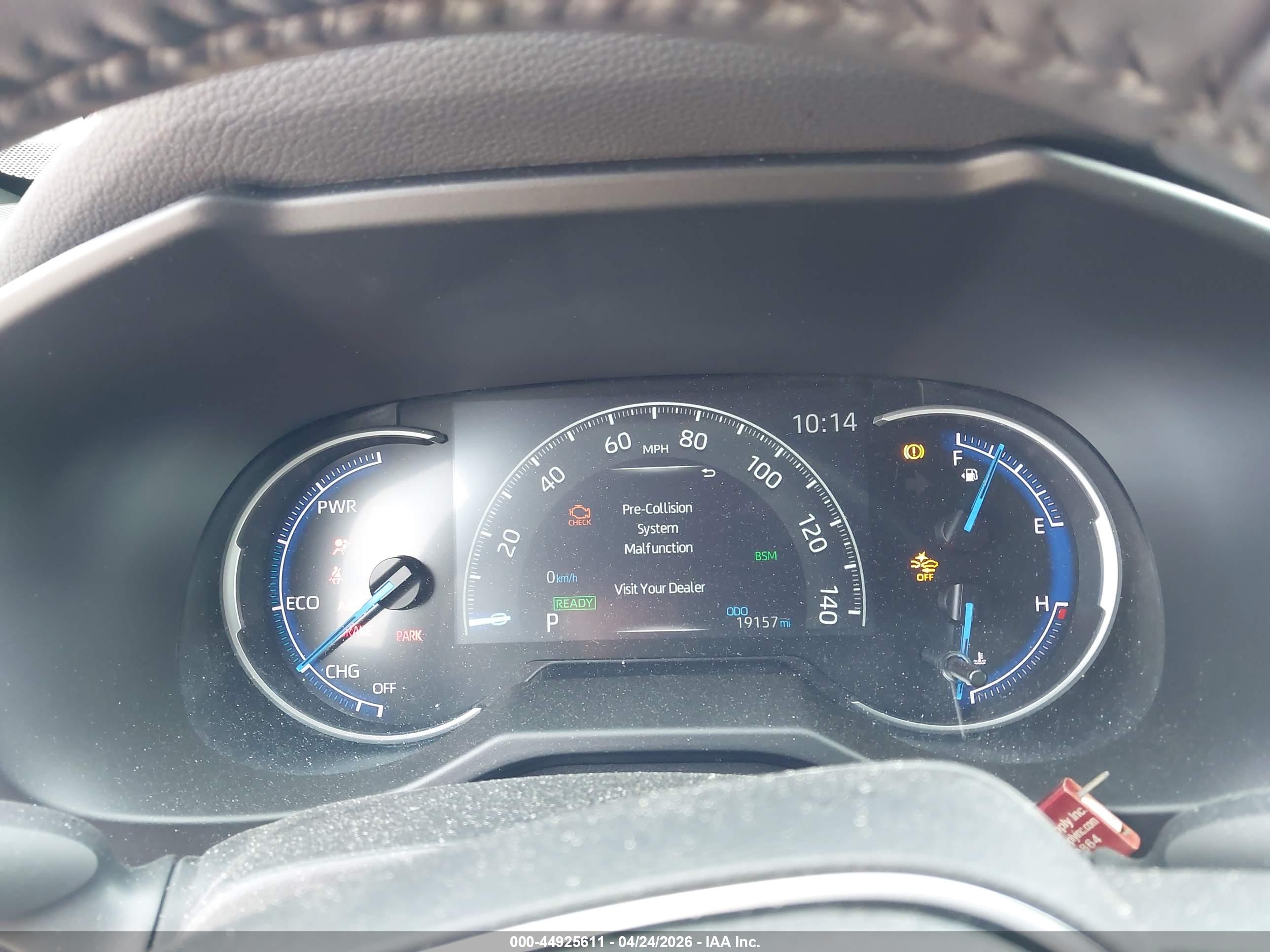 TOYOTA RAV4 image 7