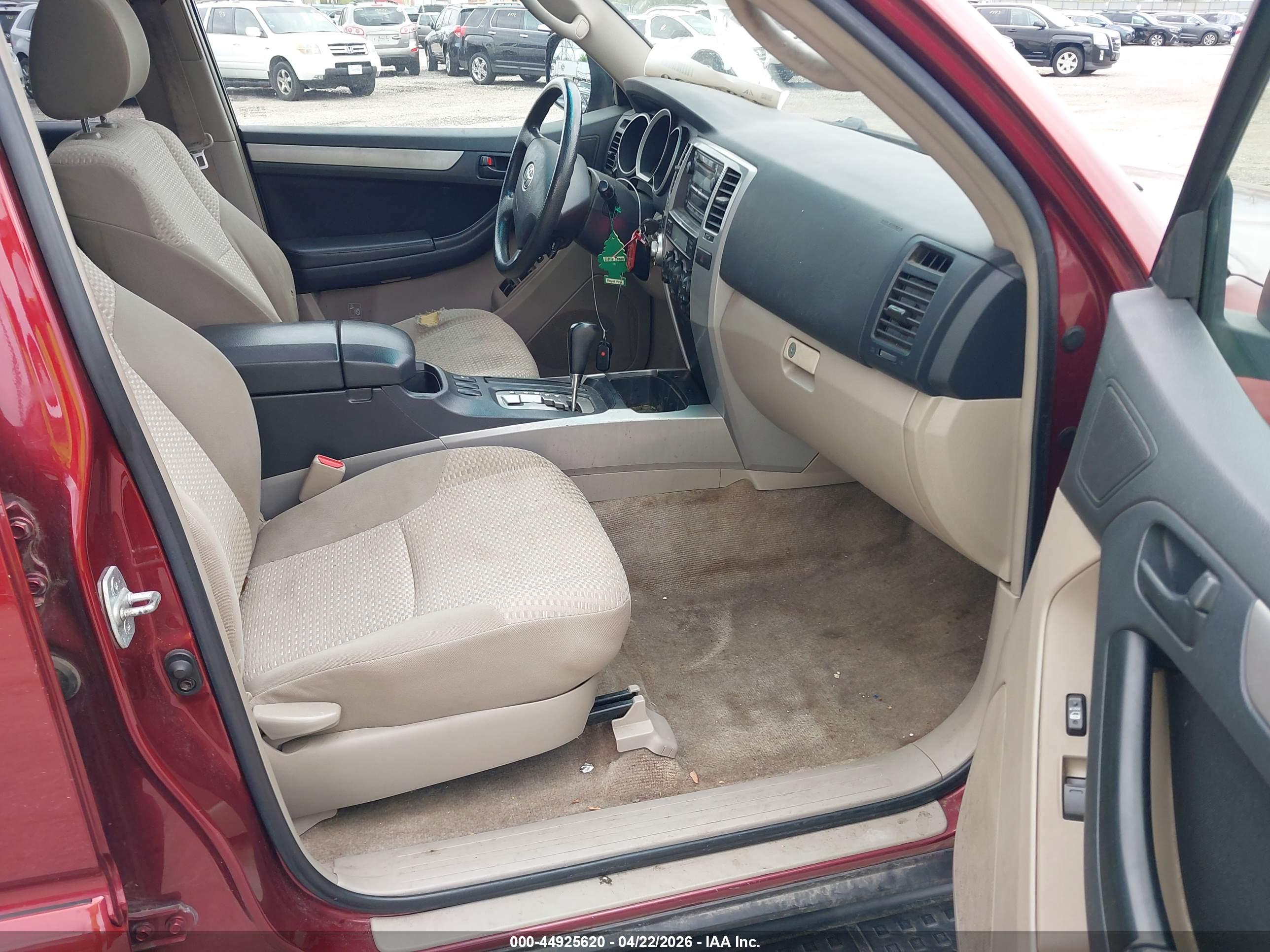 TOYOTA 4RUNNER image 5