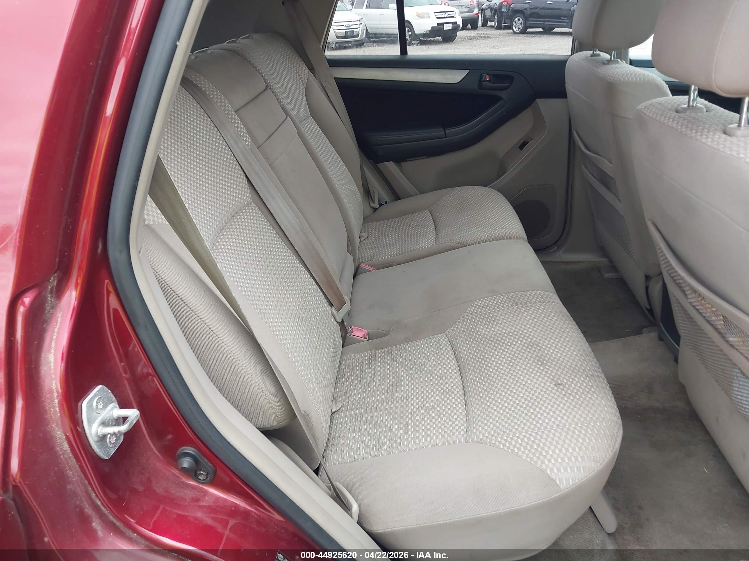 TOYOTA 4RUNNER image 8