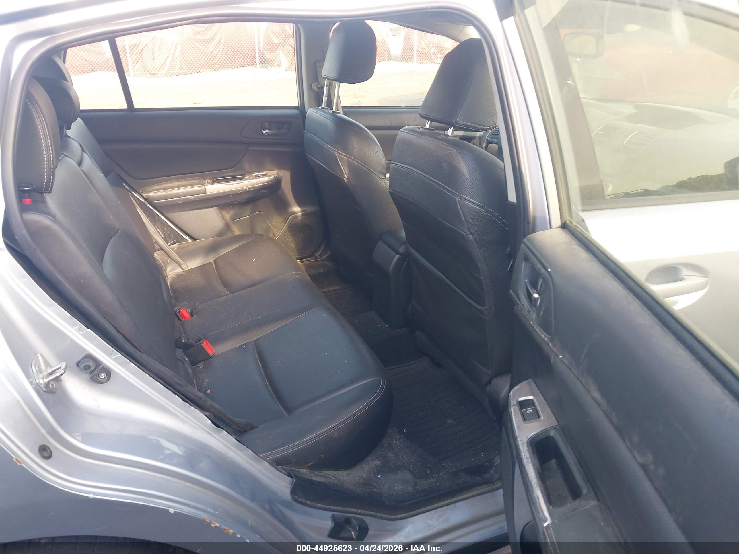 SUBARU IMPREZA image 8