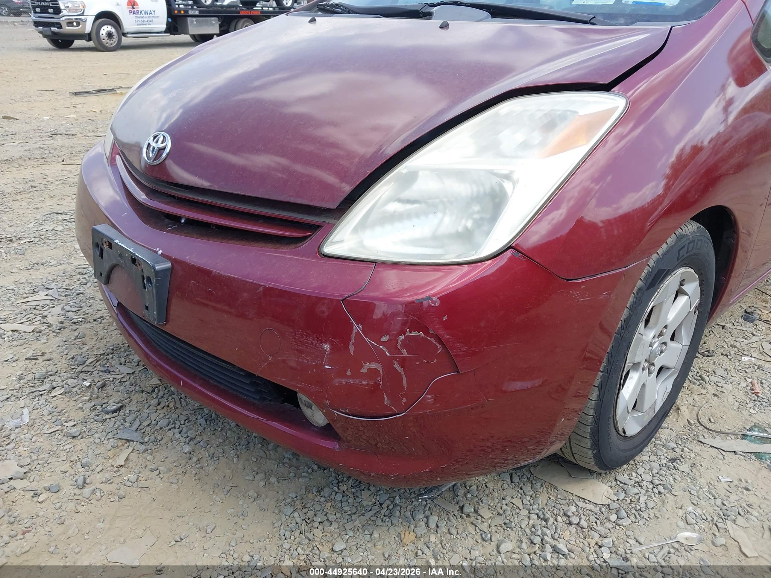TOYOTA PRIUS image 6