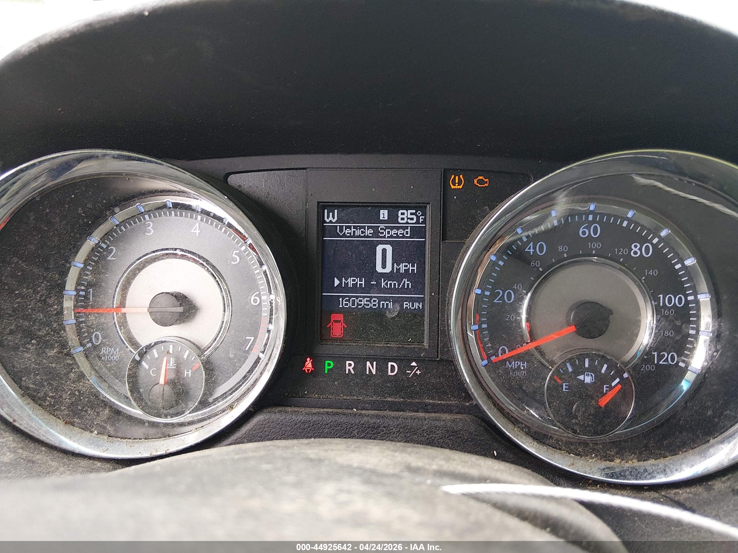 CHRYSLER TOWN image 7