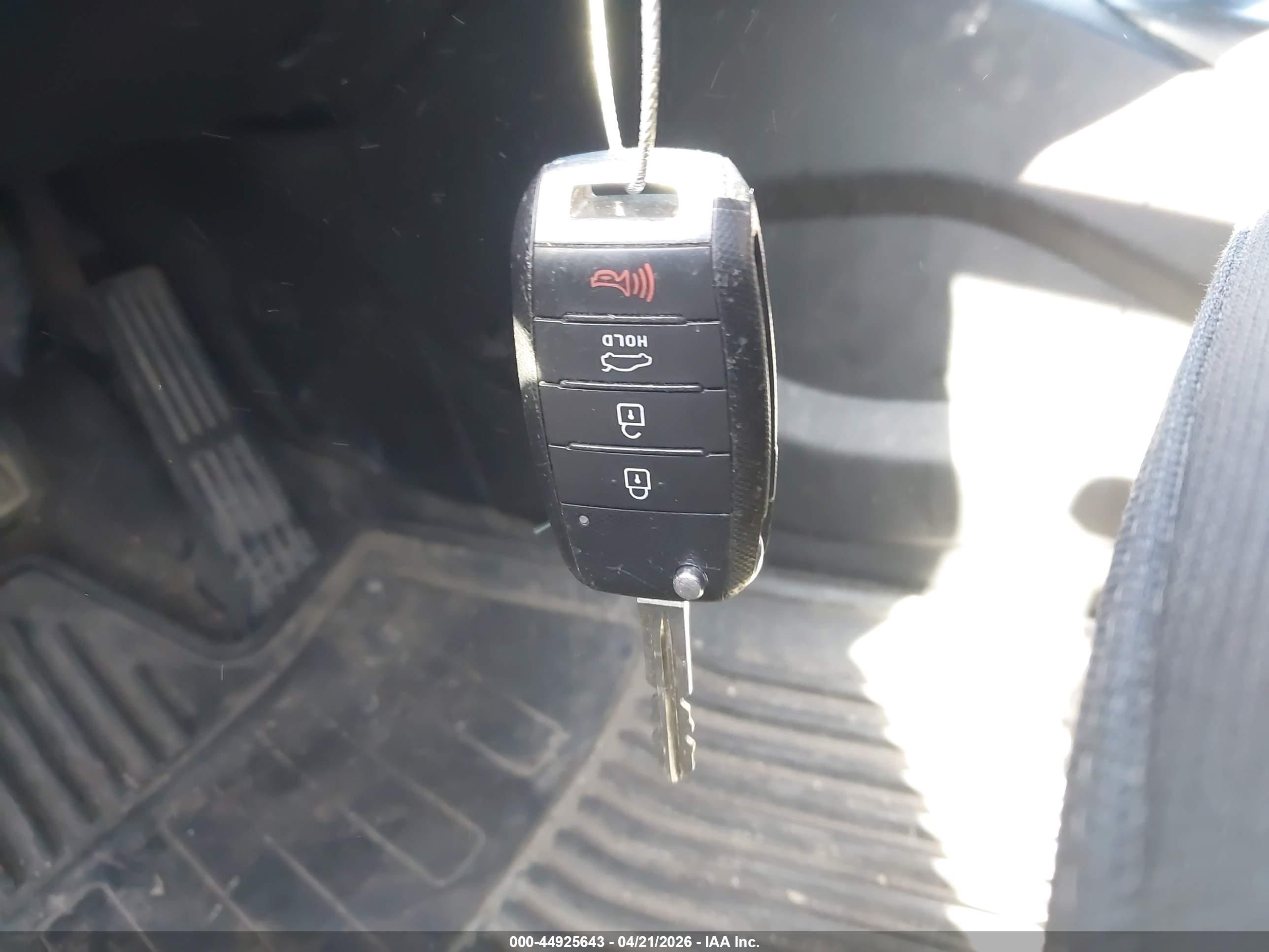 KIA FORTE image 11