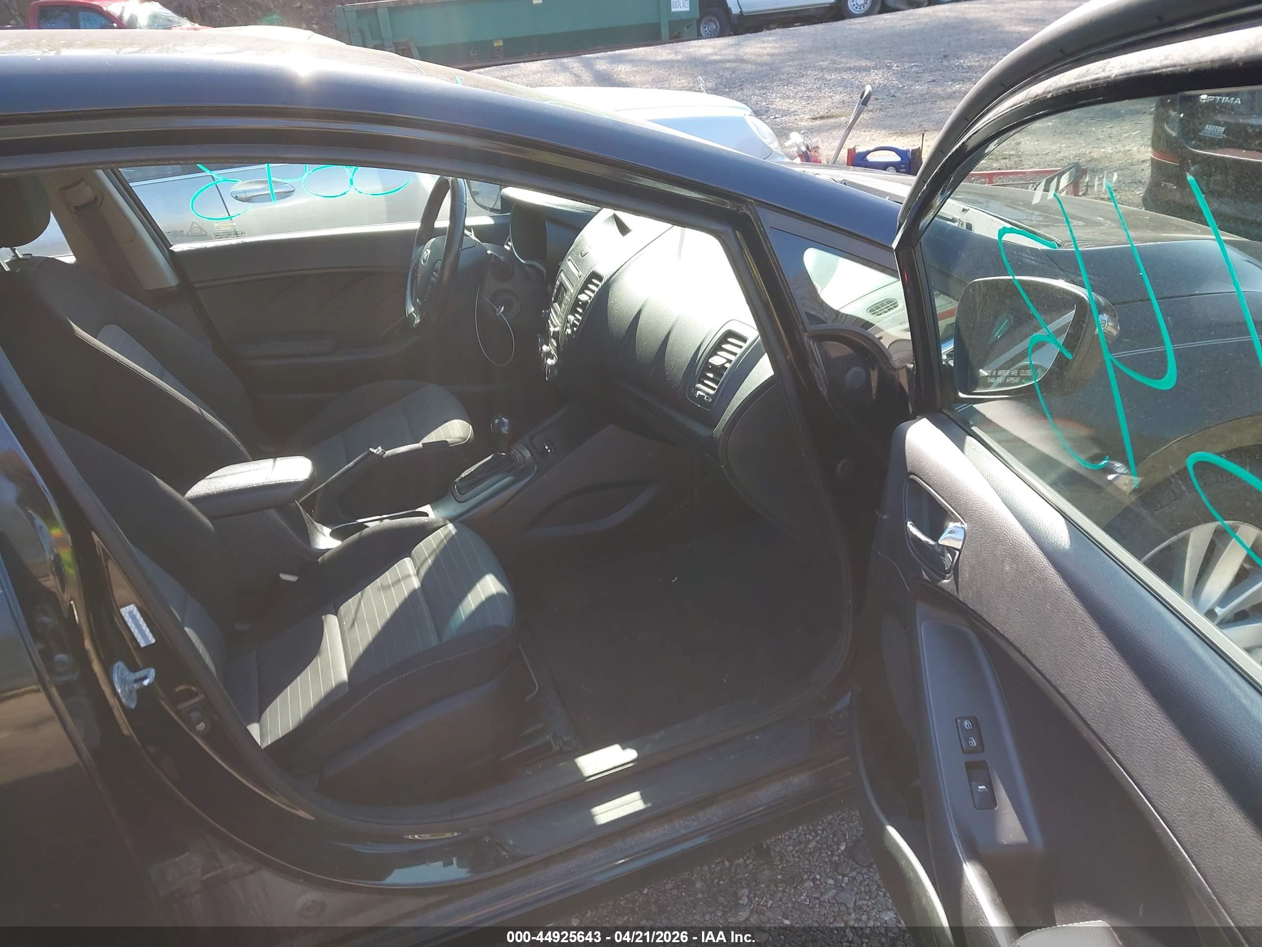KIA FORTE image 5