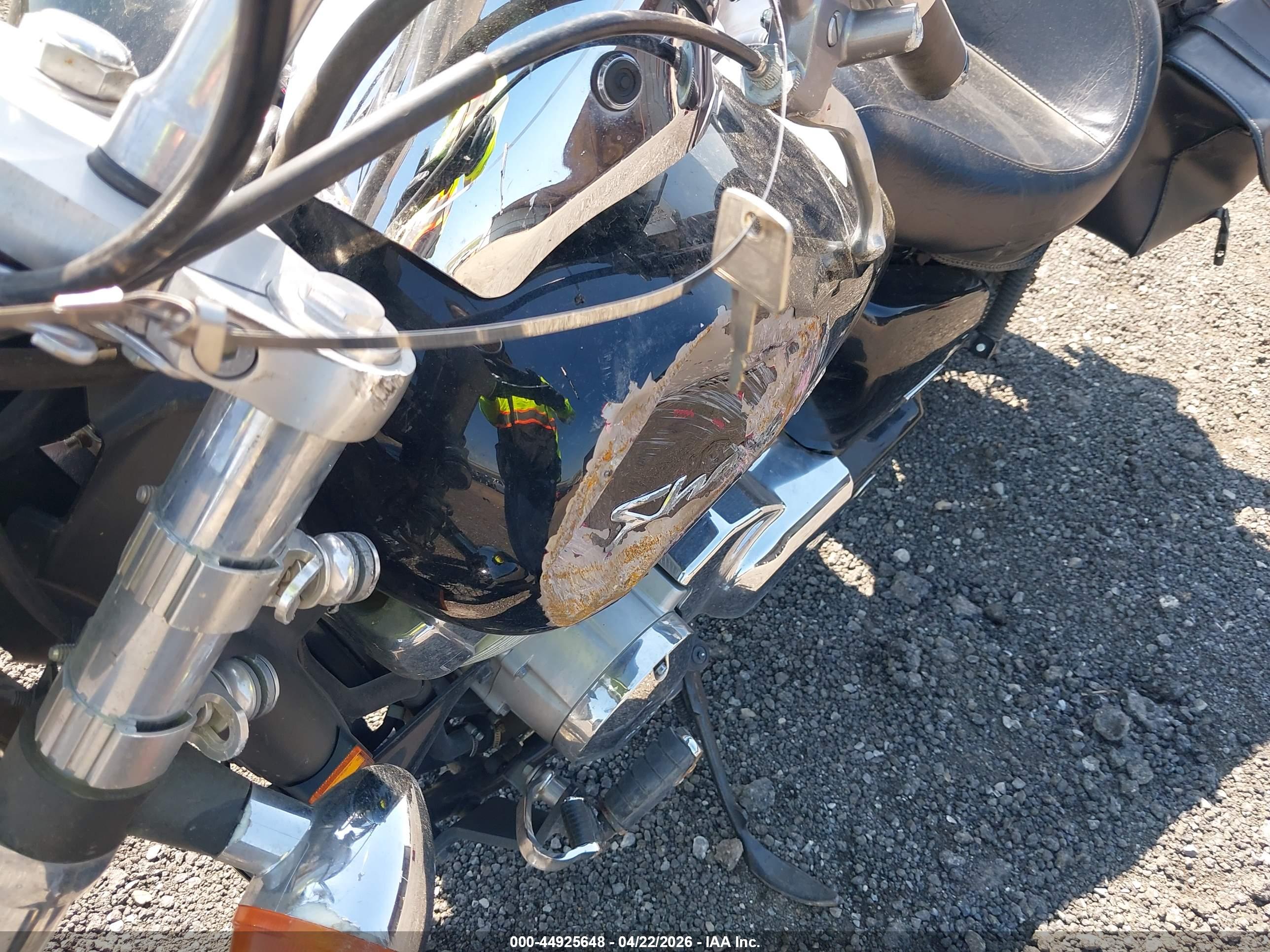 HONDA VT750 image 11