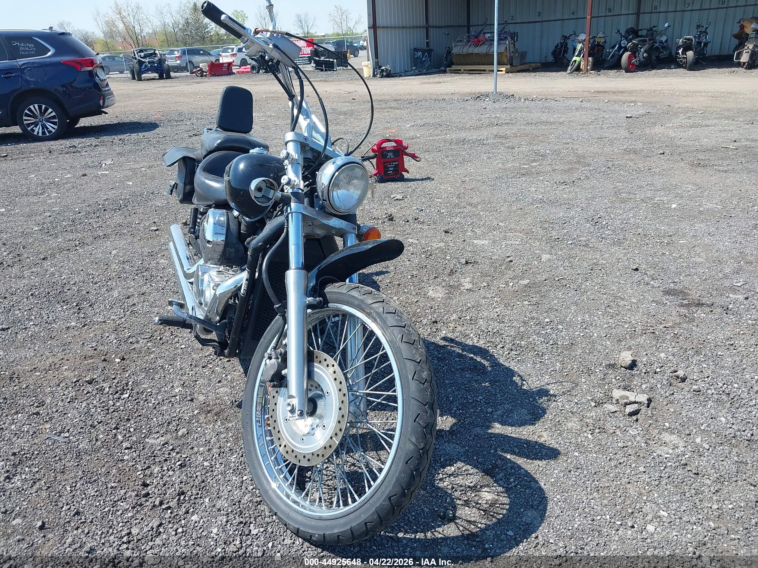 HONDA VT750 image 5
