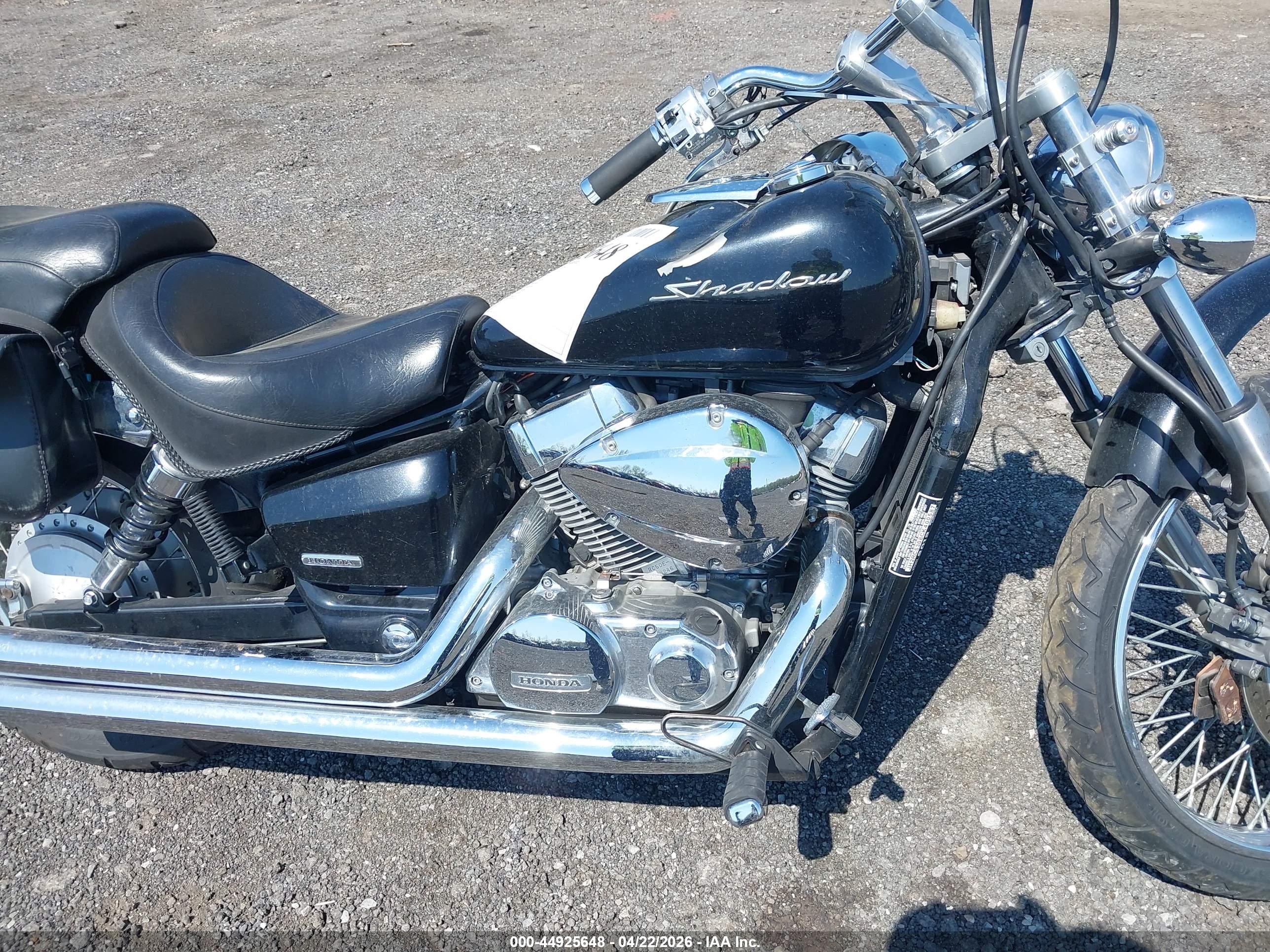 HONDA VT750 image 8