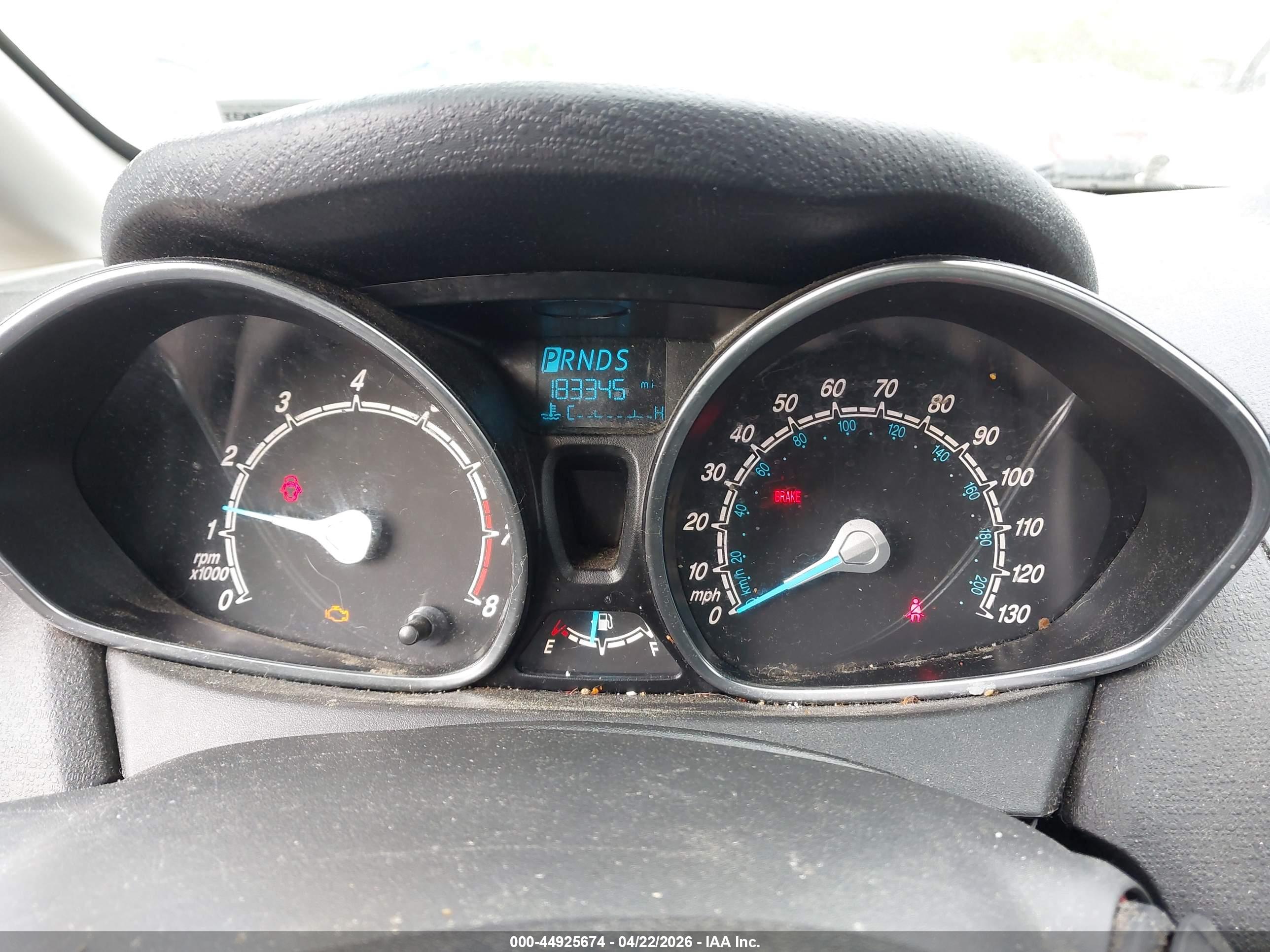 FORD FIESTA image 7