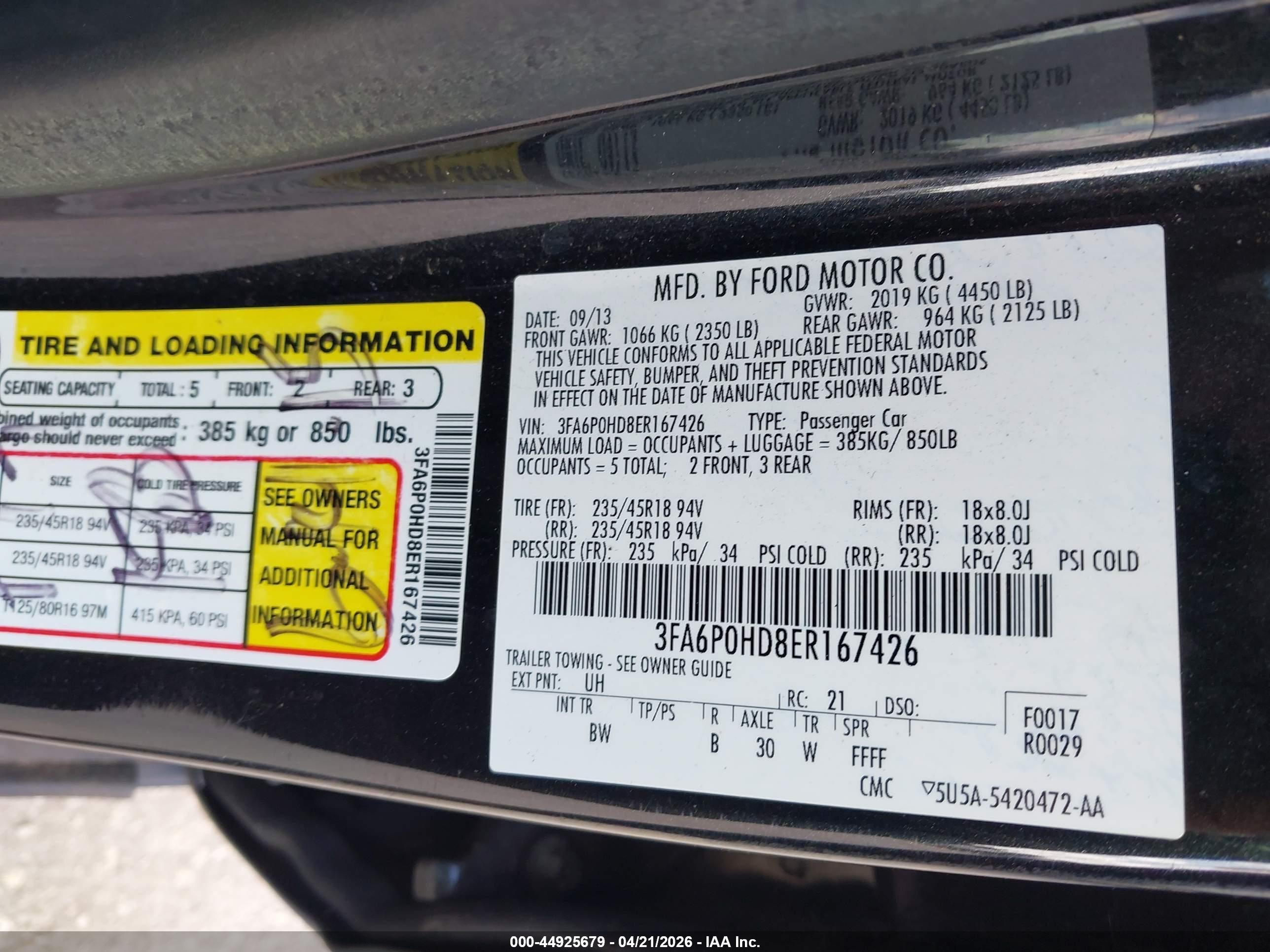 FORD FUSION image 9