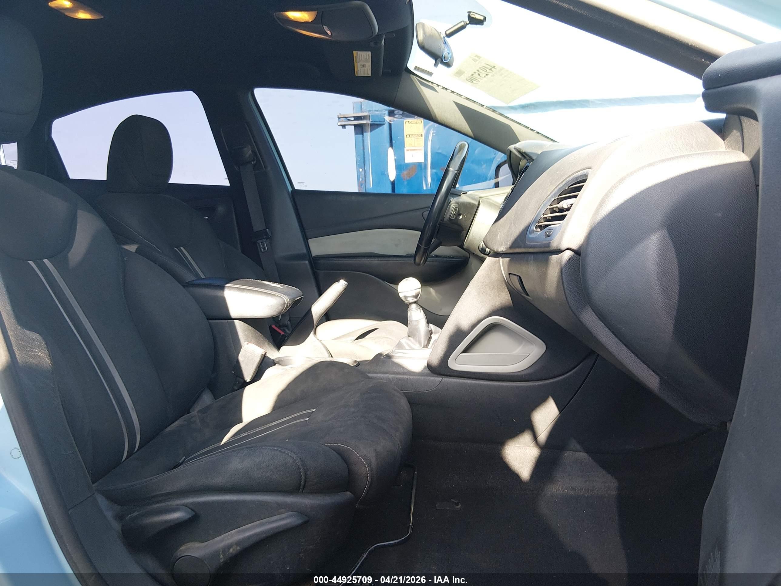 DODGE DART image 5