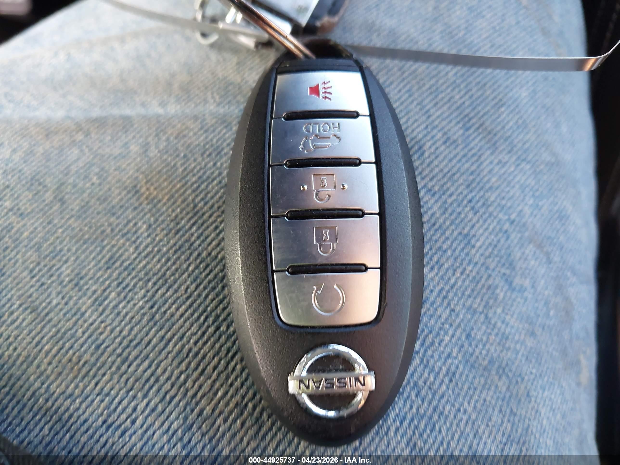 NISSAN ARMADA image 11