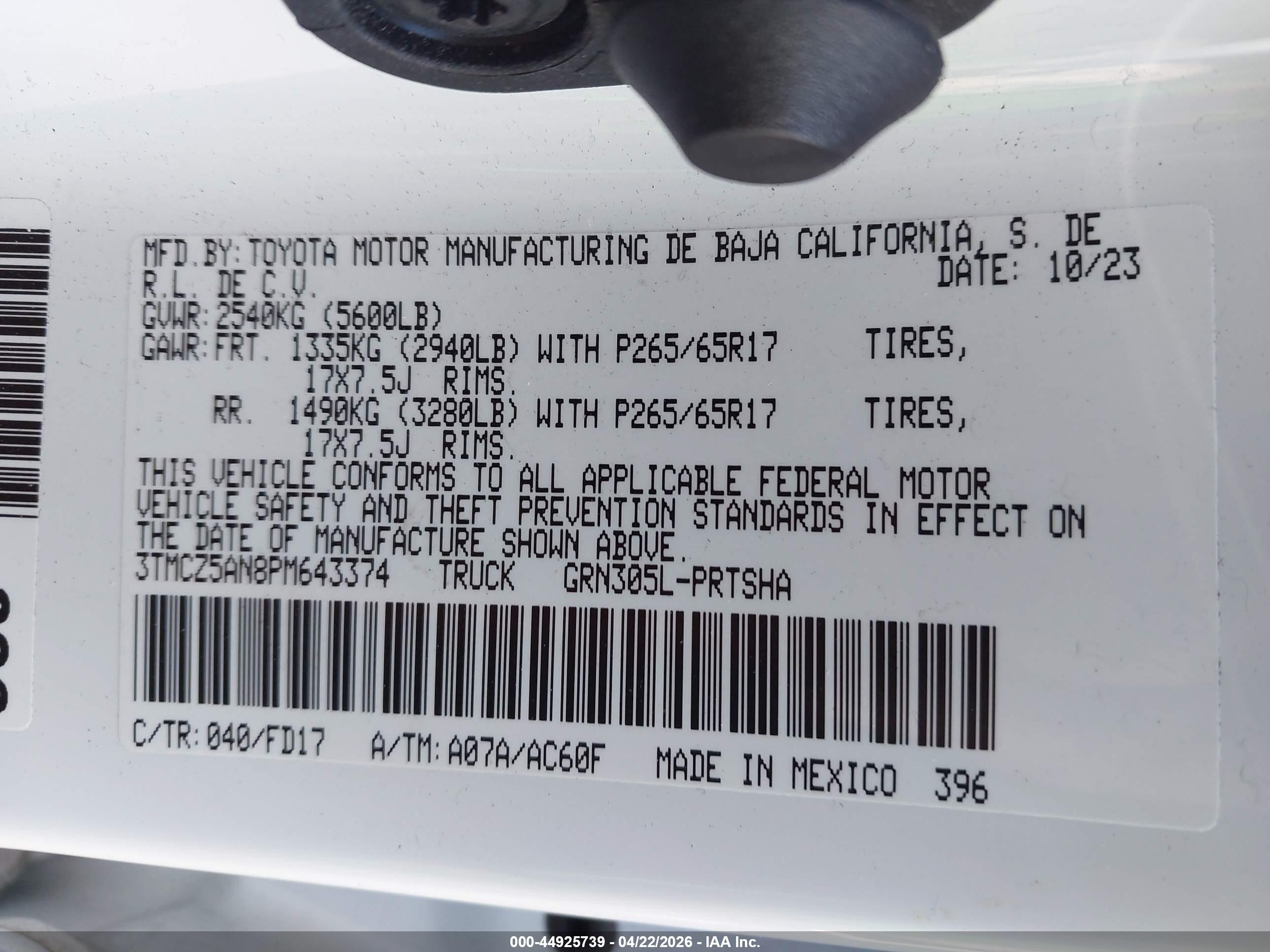 TOYOTA TACOMA image 9