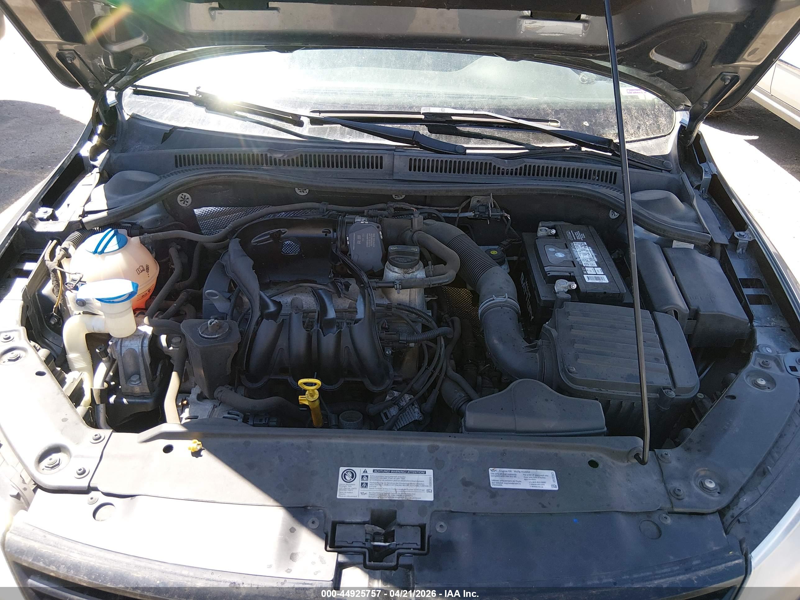 VOLKSWAGEN JETTA image 10