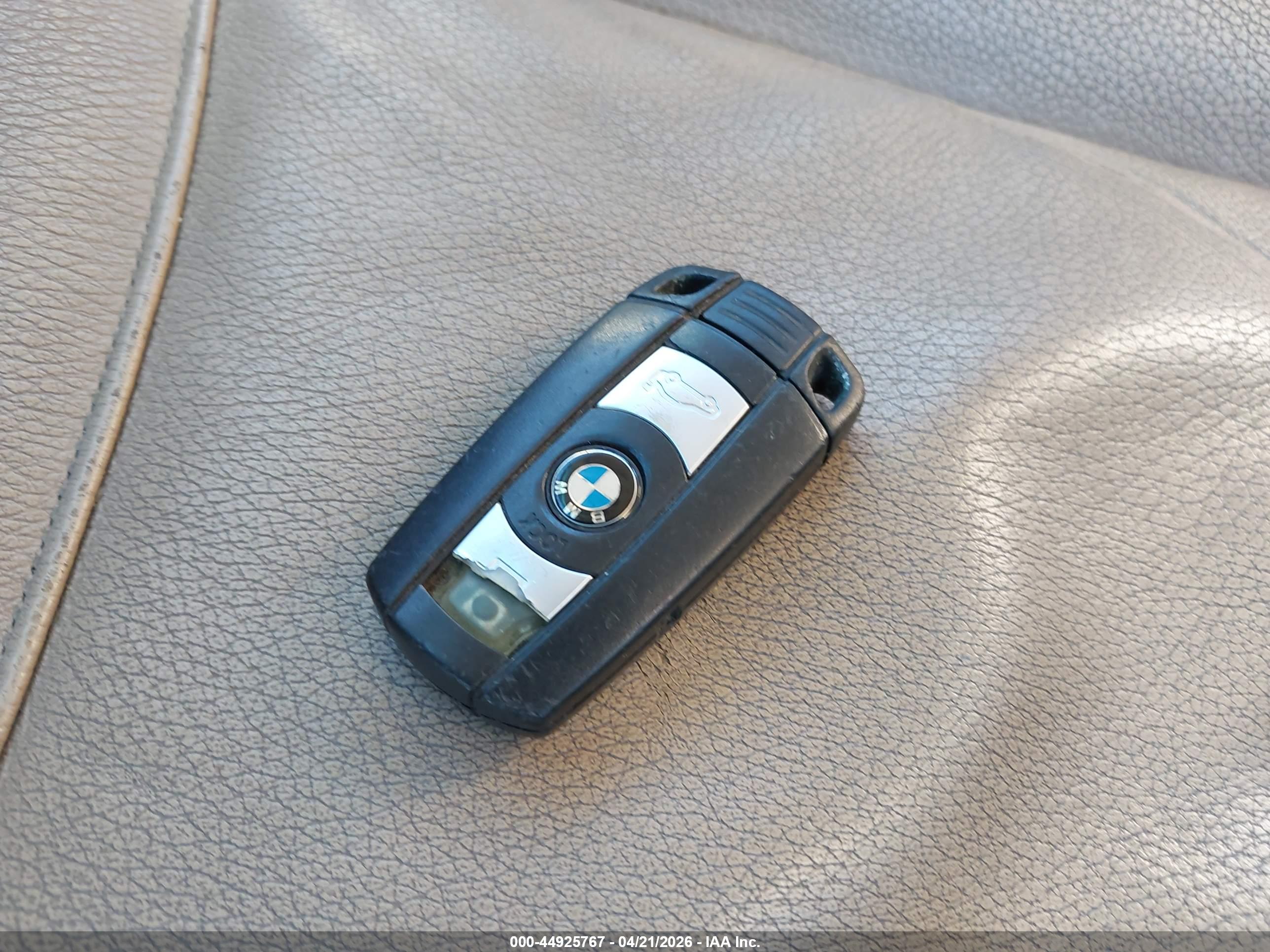 BMW 335I image 11