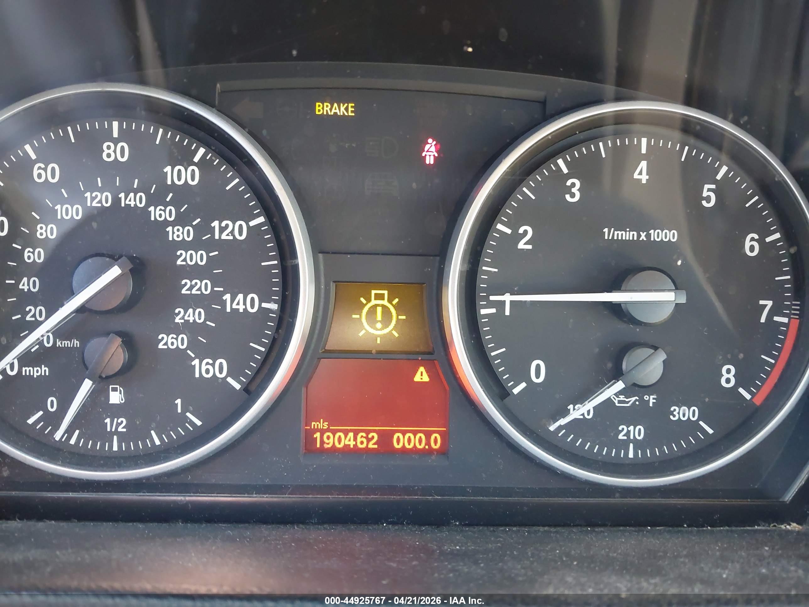 BMW 335I image 7
