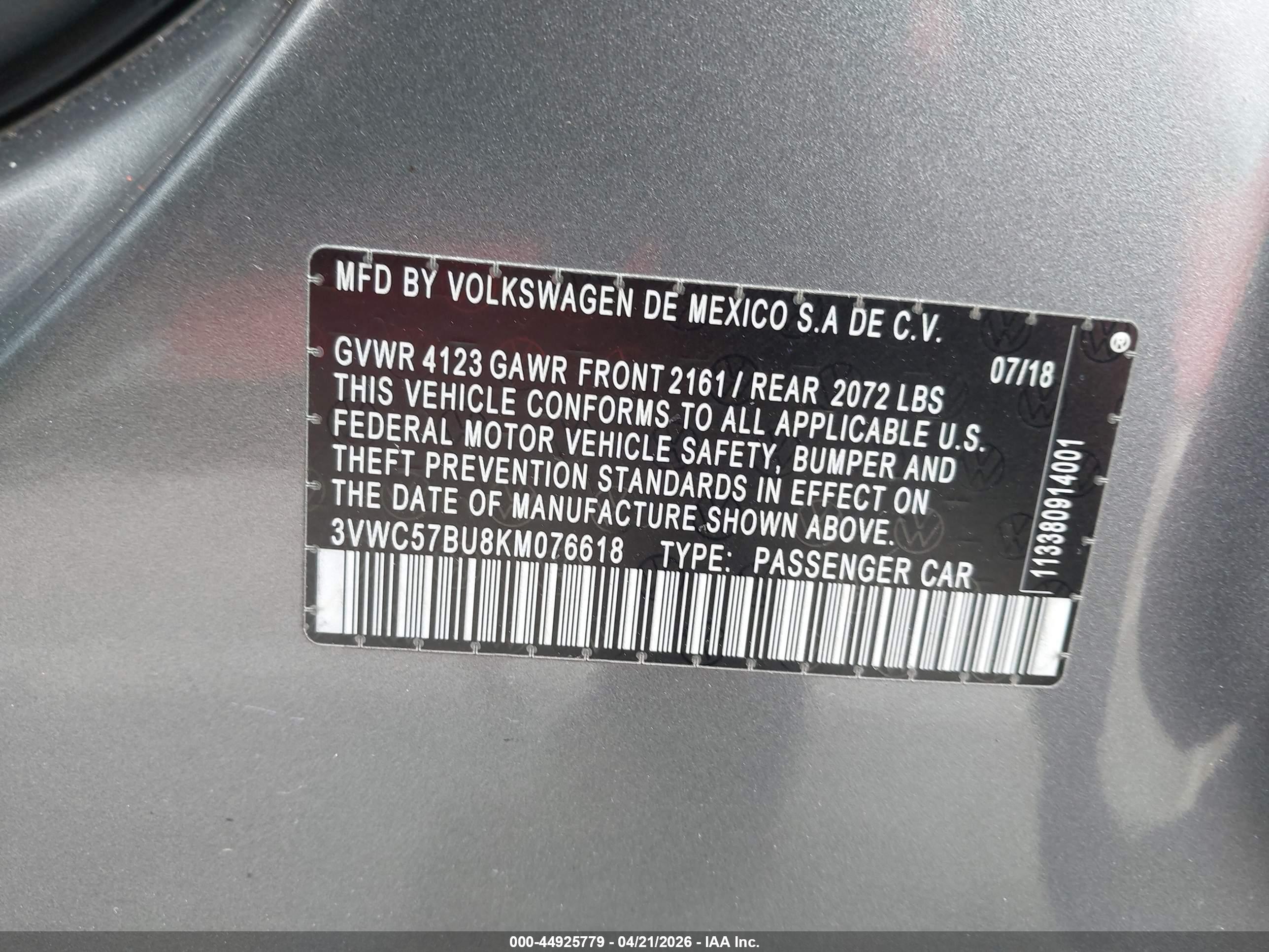 VOLKSWAGEN JETTA image 9