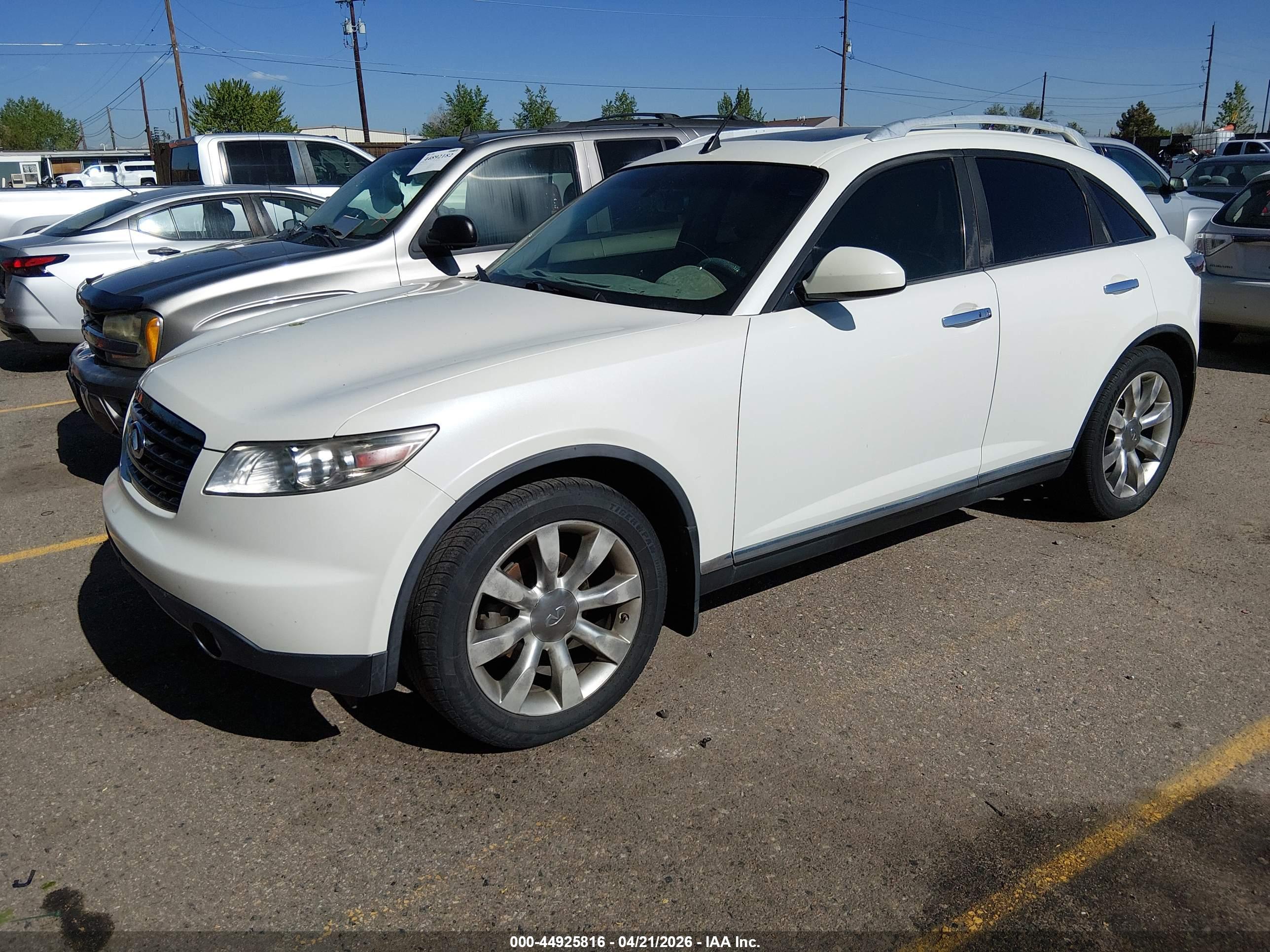 INFINITI FX35 image 2