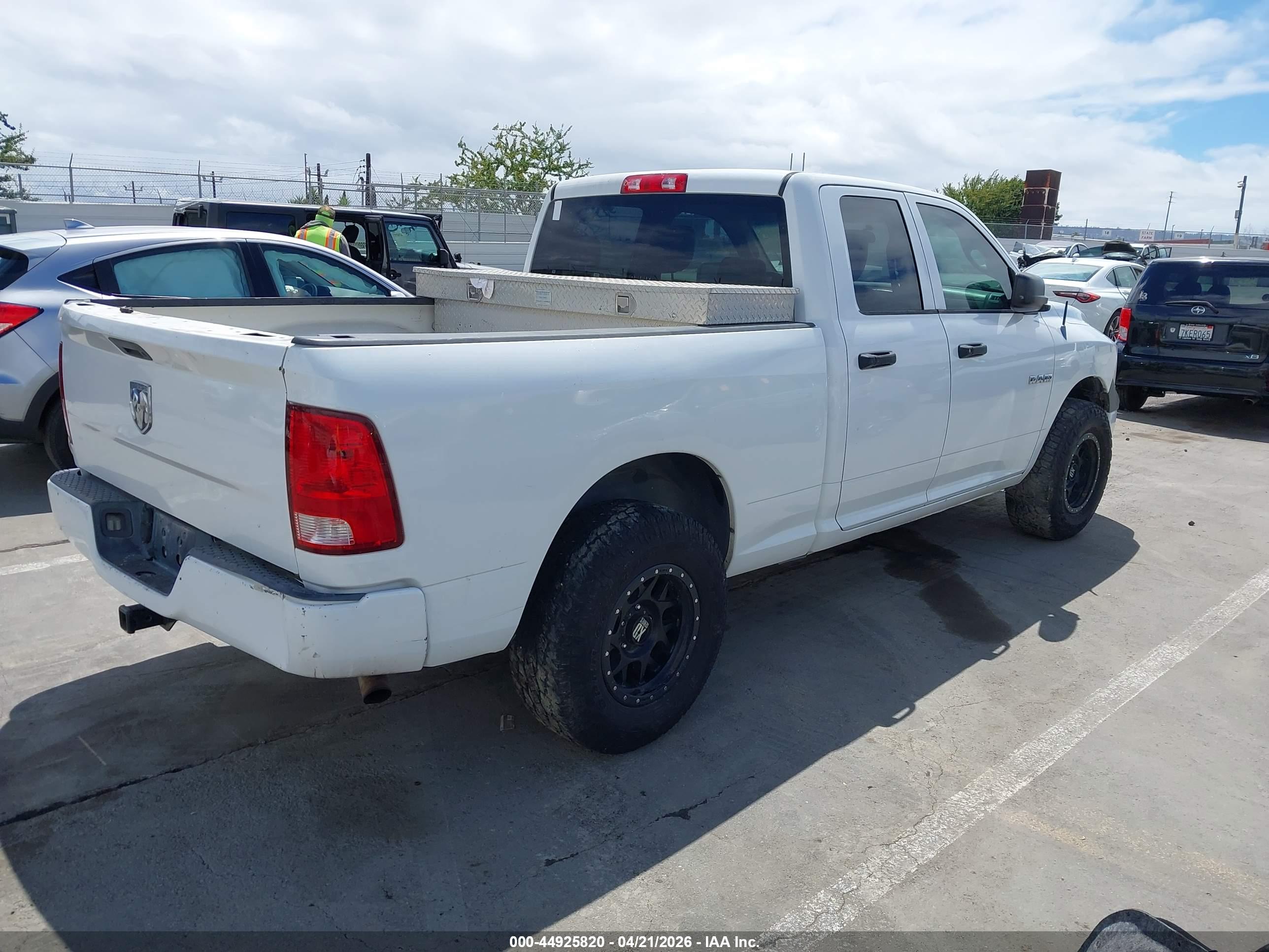 DODGE RAM image 4