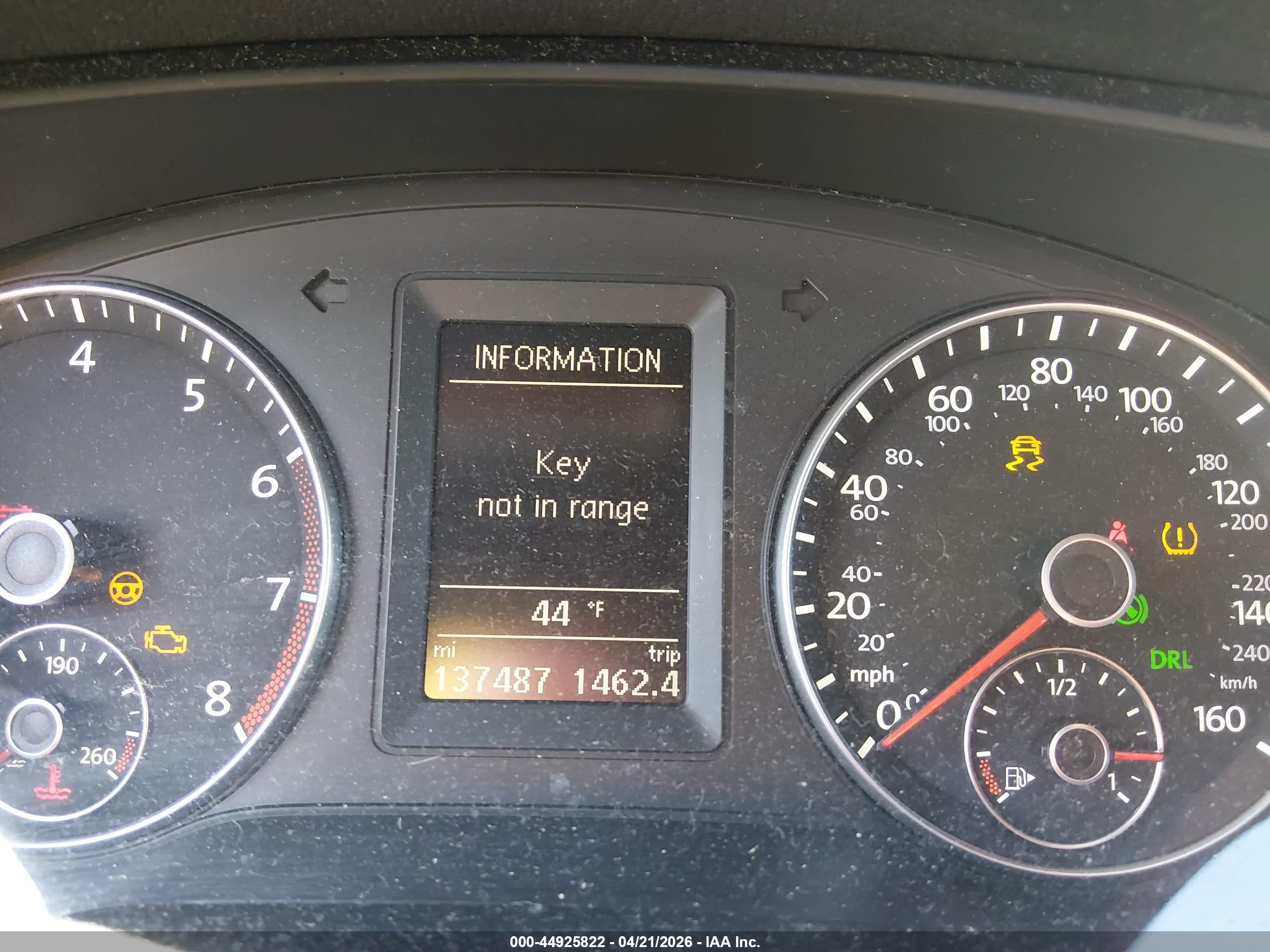 VOLKSWAGEN JETTA image 7