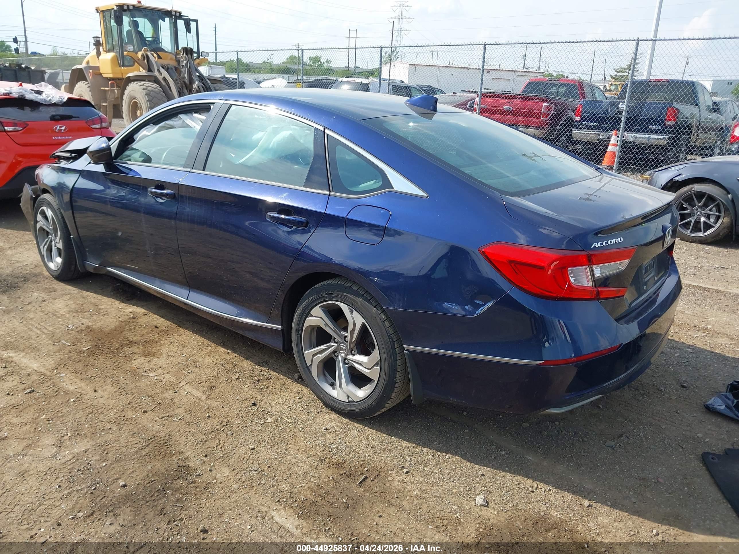 HONDA ACCORD image 3