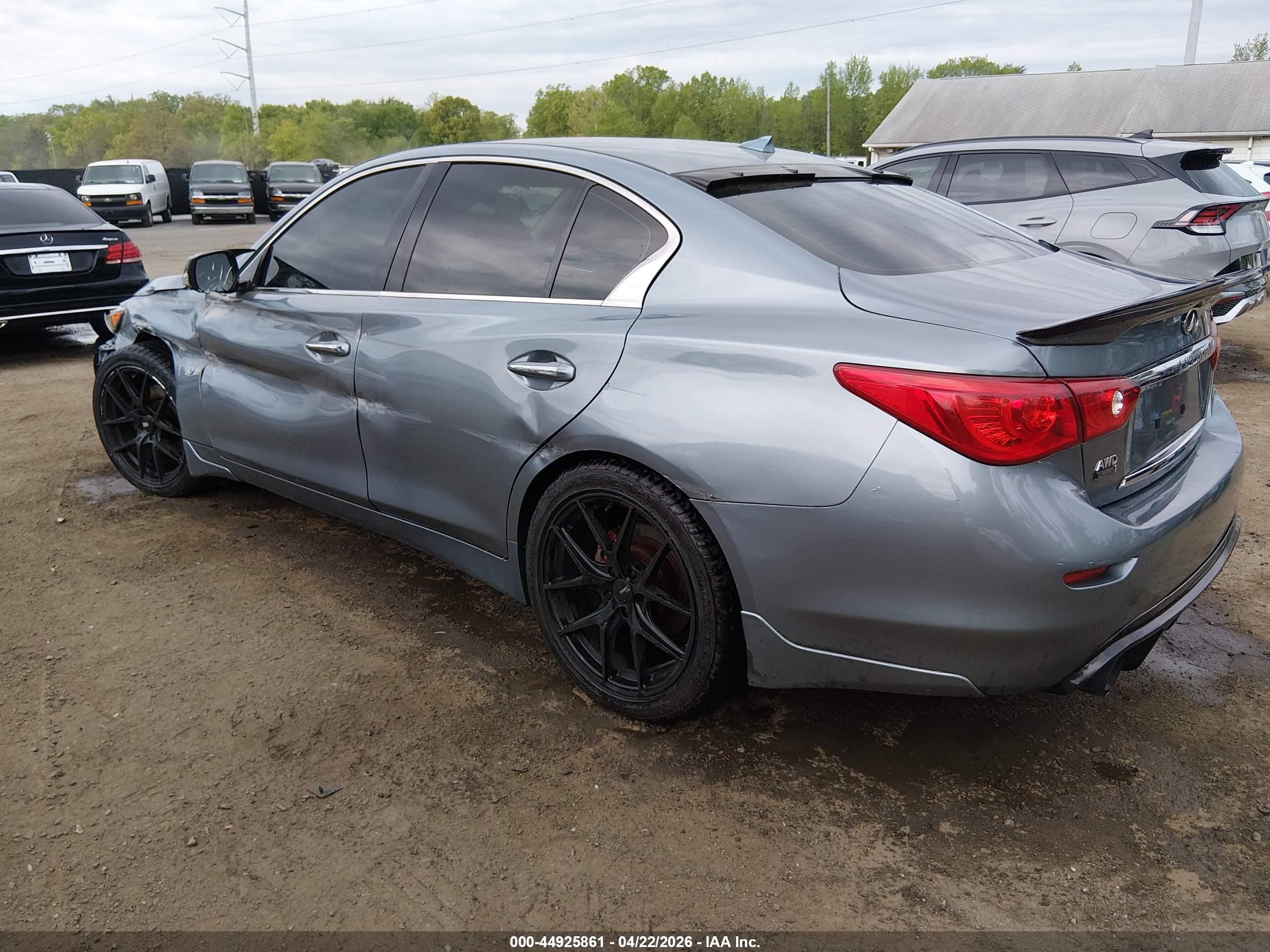 INFINITI Q50 image 3