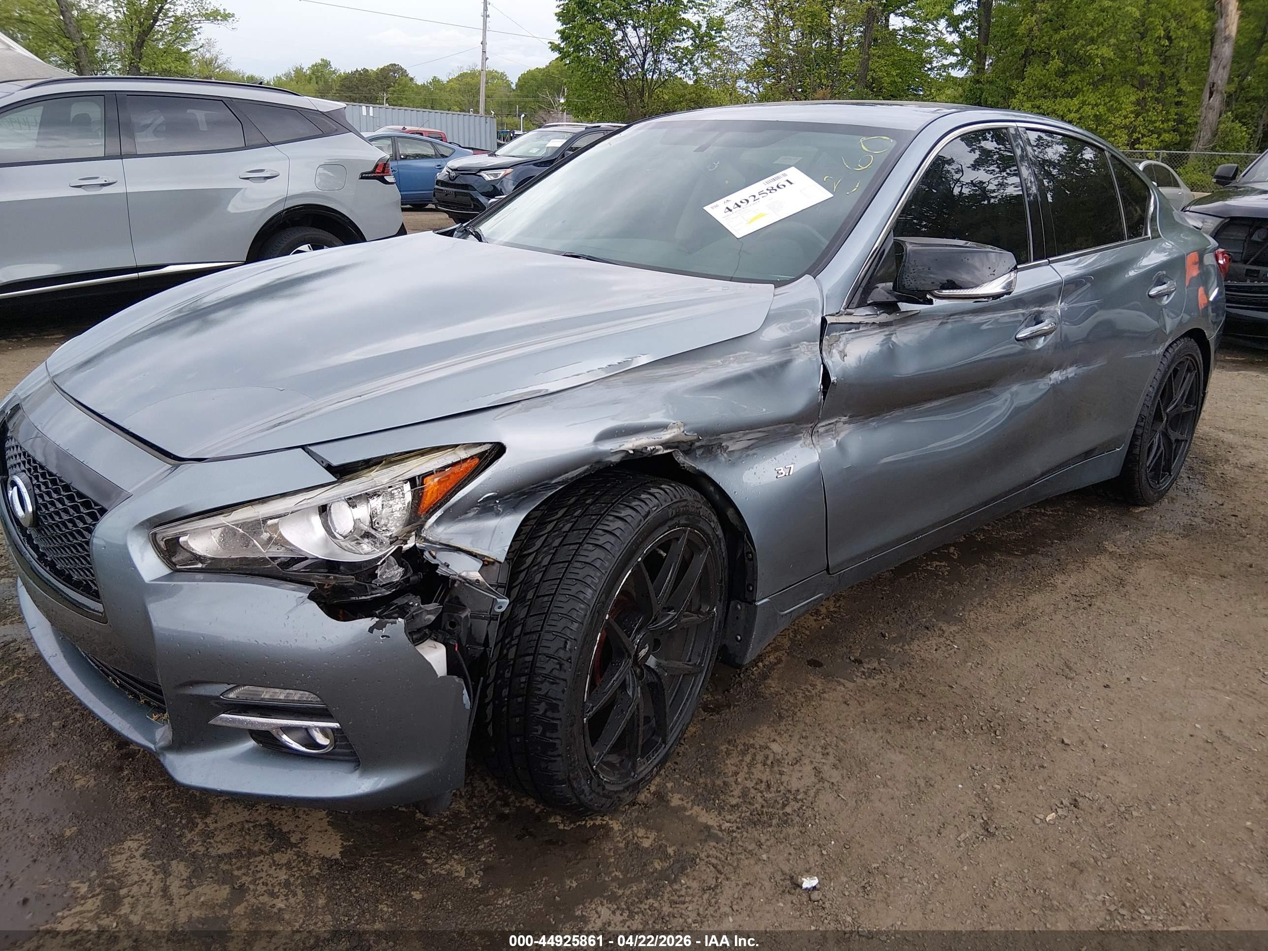 INFINITI Q50 image 6