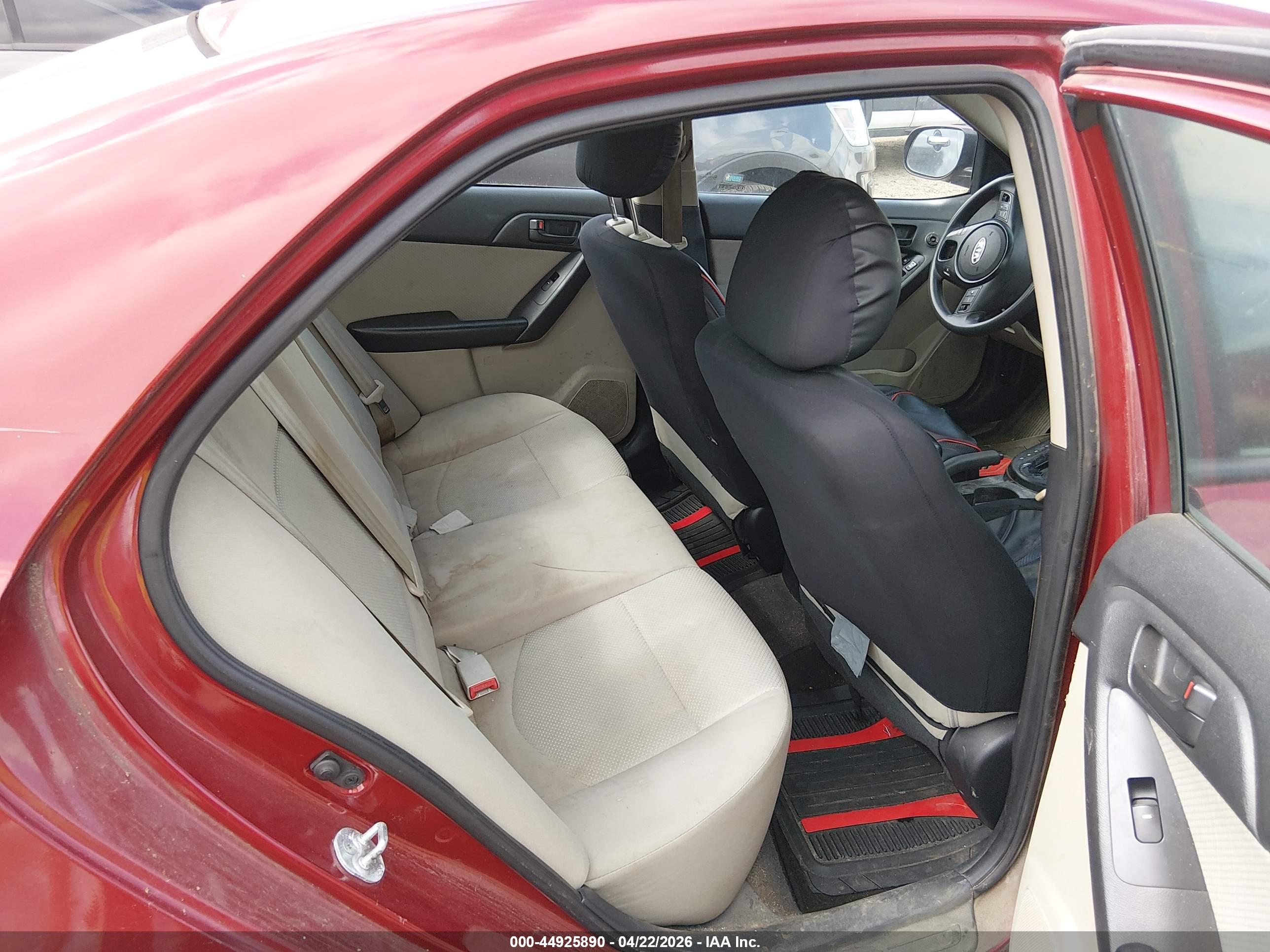 KIA FORTE image 8