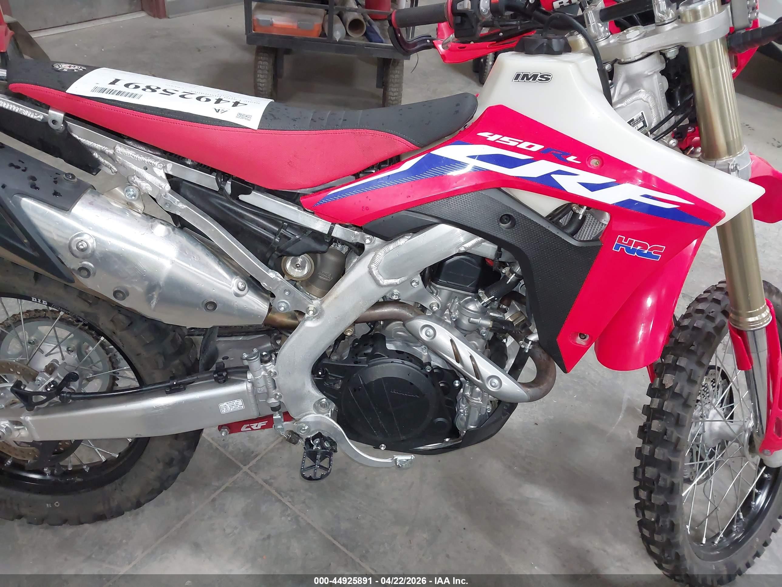 HONDA CRF450 image 8