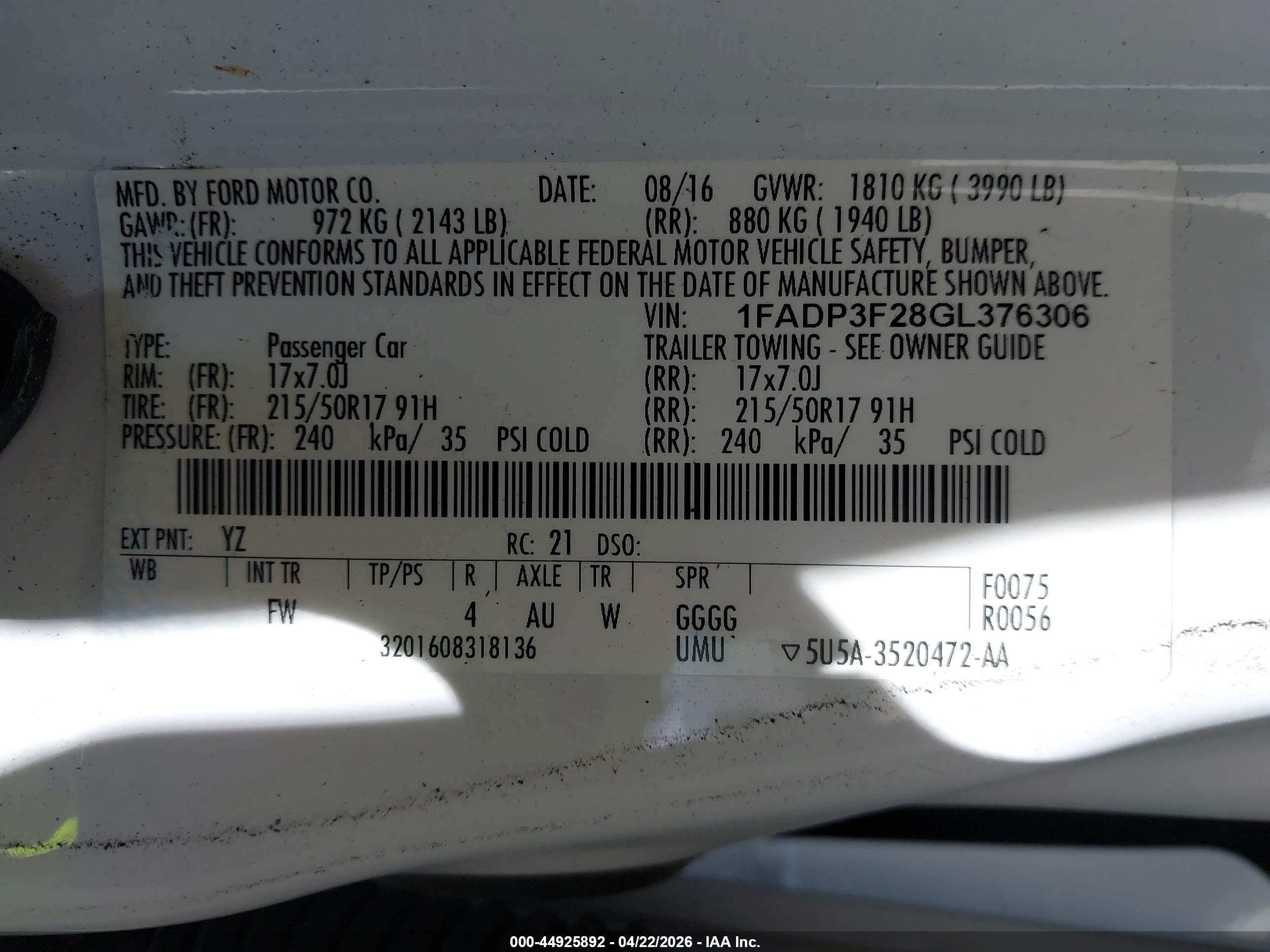 FORD FOCUS image 9