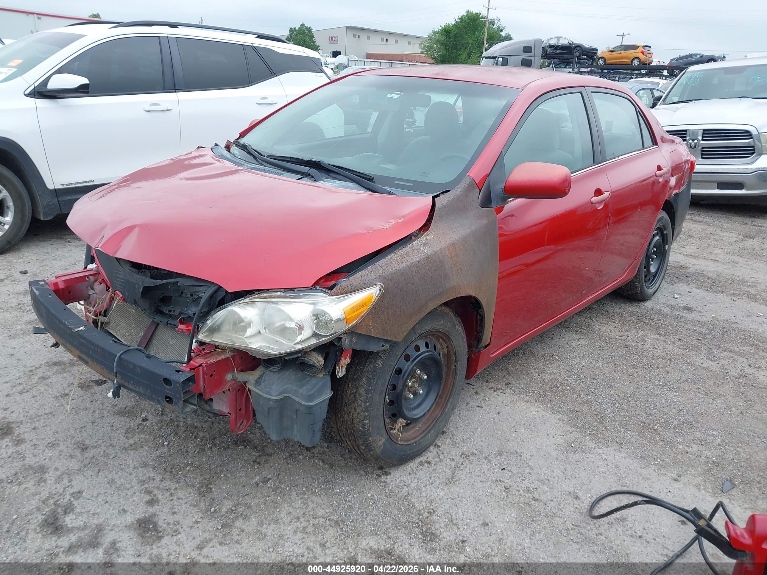 TOYOTA COROLLA image 2