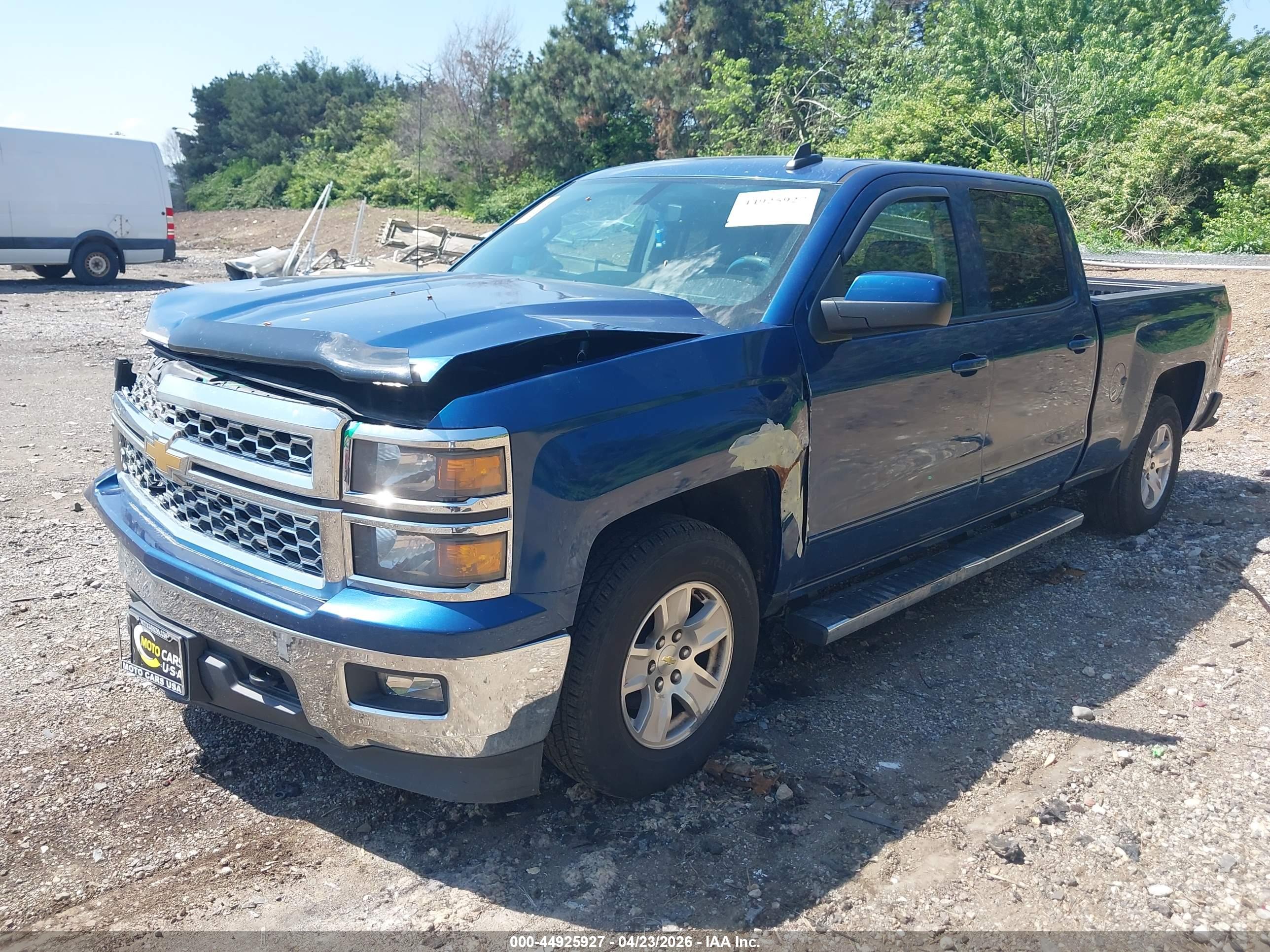 CHEVROLET SILVERADO image 2