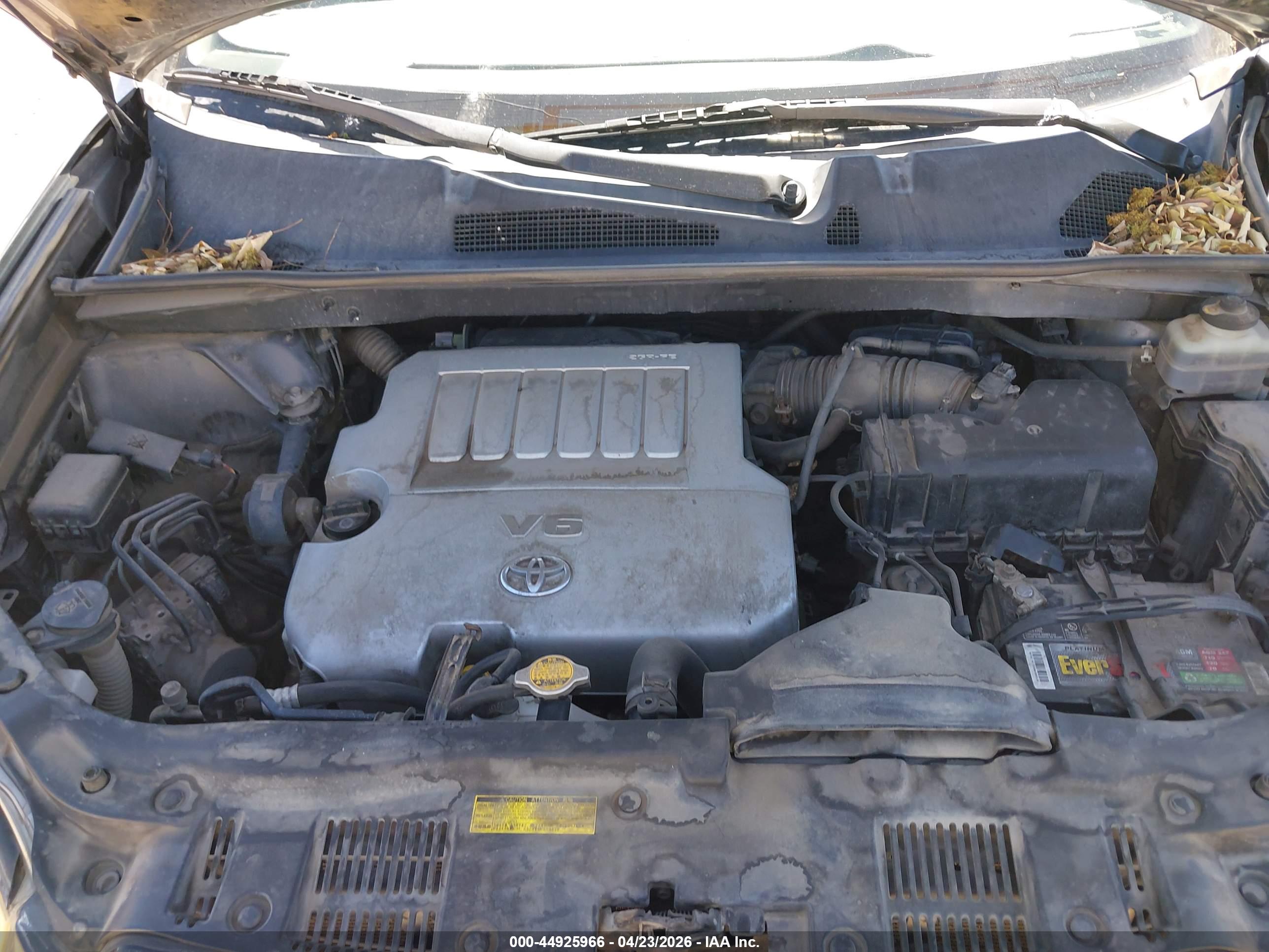 TOYOTA HIGHLANDER image 10